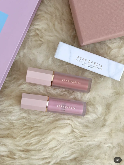 ペタルドロップリキッドブラッシャー/DEAR DAHLIA/リキッドチークを使ったクチコミ(1枚目)