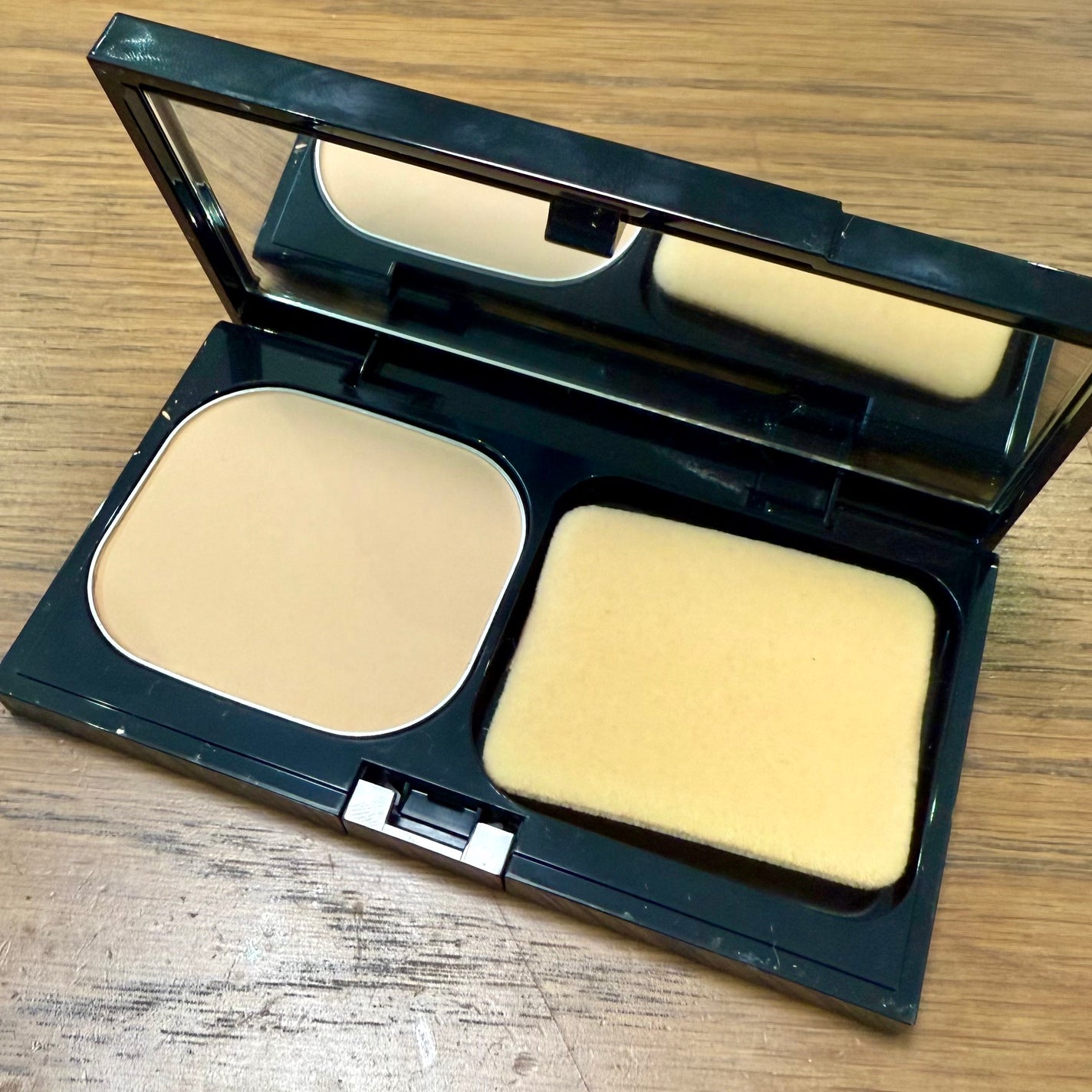 スキンカバーフィルターファンデーション/KATE/パウダーファンデーションを使ったクチコミ(2枚目)