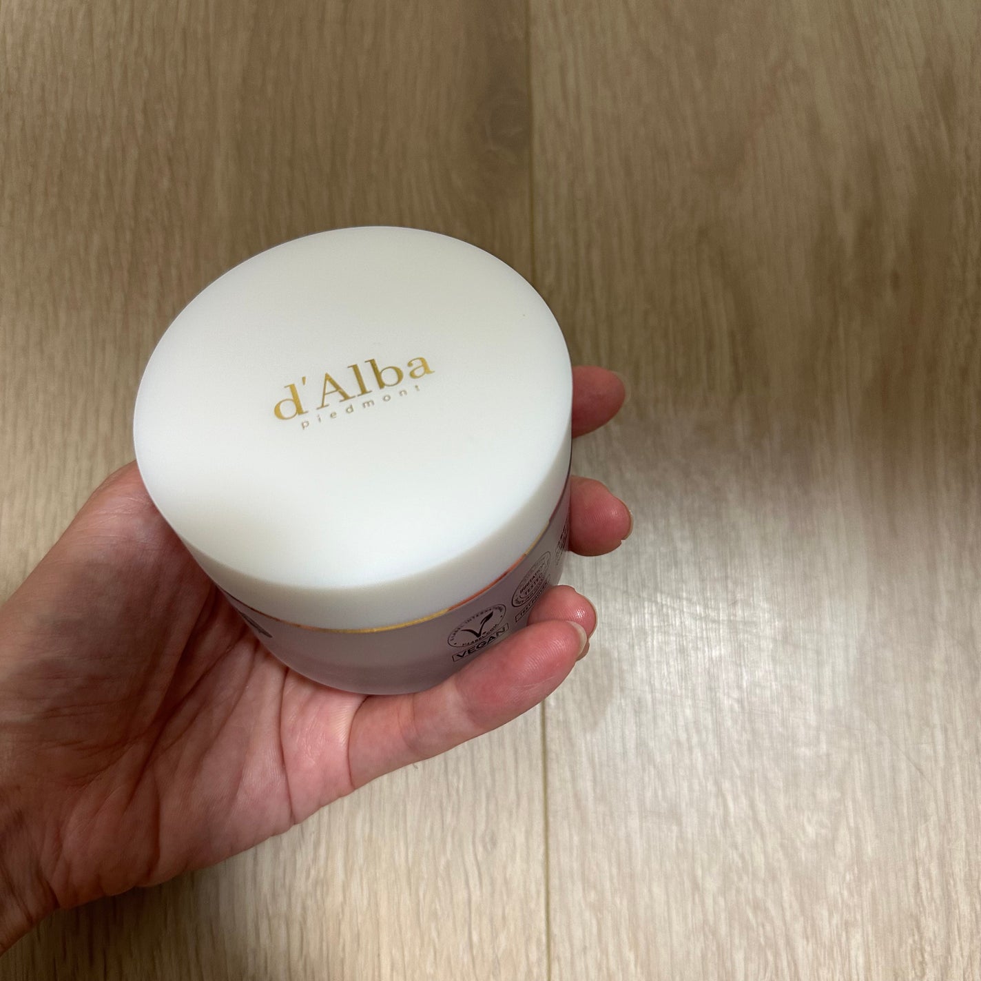 ビタトーニングカプセルクリーム/ダルバ/フェイスクリームを使ったクチコミ(2枚目)