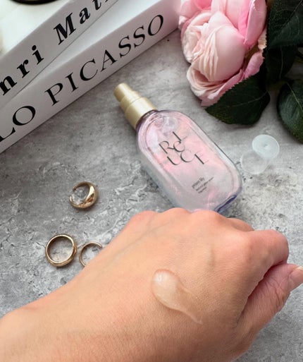 arisya08 on LIPS 「ReLUCEグリッターセラムフレグランス💜デコルテ・肩・髪など..」(4枚目)