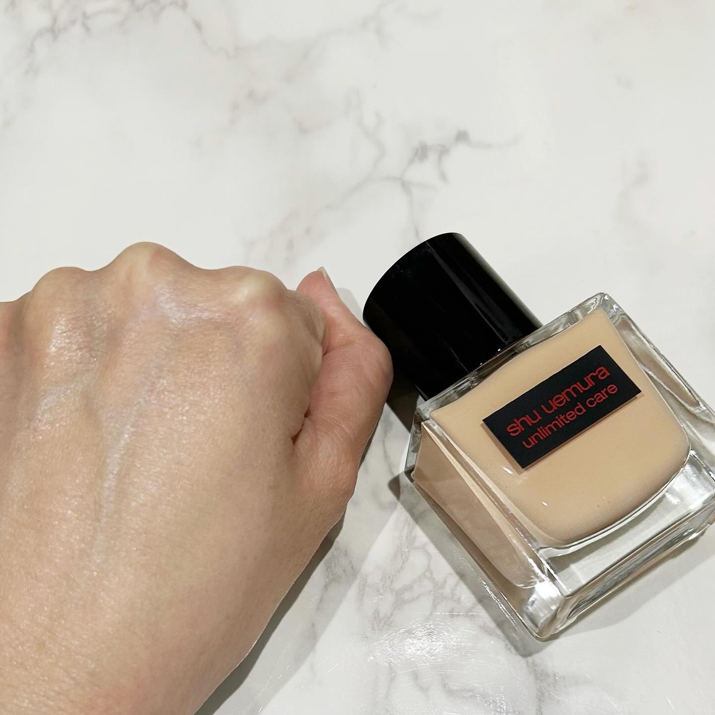 アンリミテッド ケア ツヤ セラム ファンデーション/shu uemura/リキッドファンデーションを使ったクチコミ（3枚目）