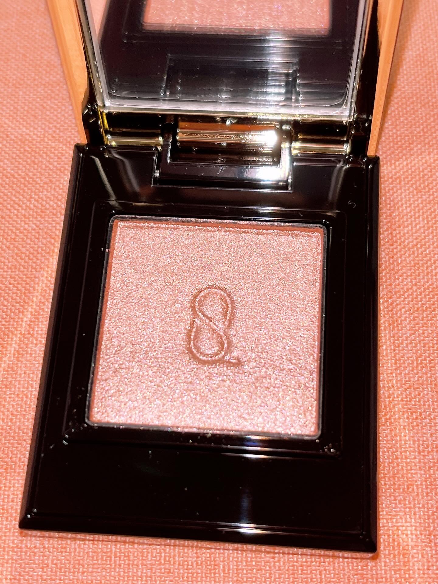 モノ ルック アイズ/SUQQU/単色アイシャドウを使ったクチコミ（3枚目）