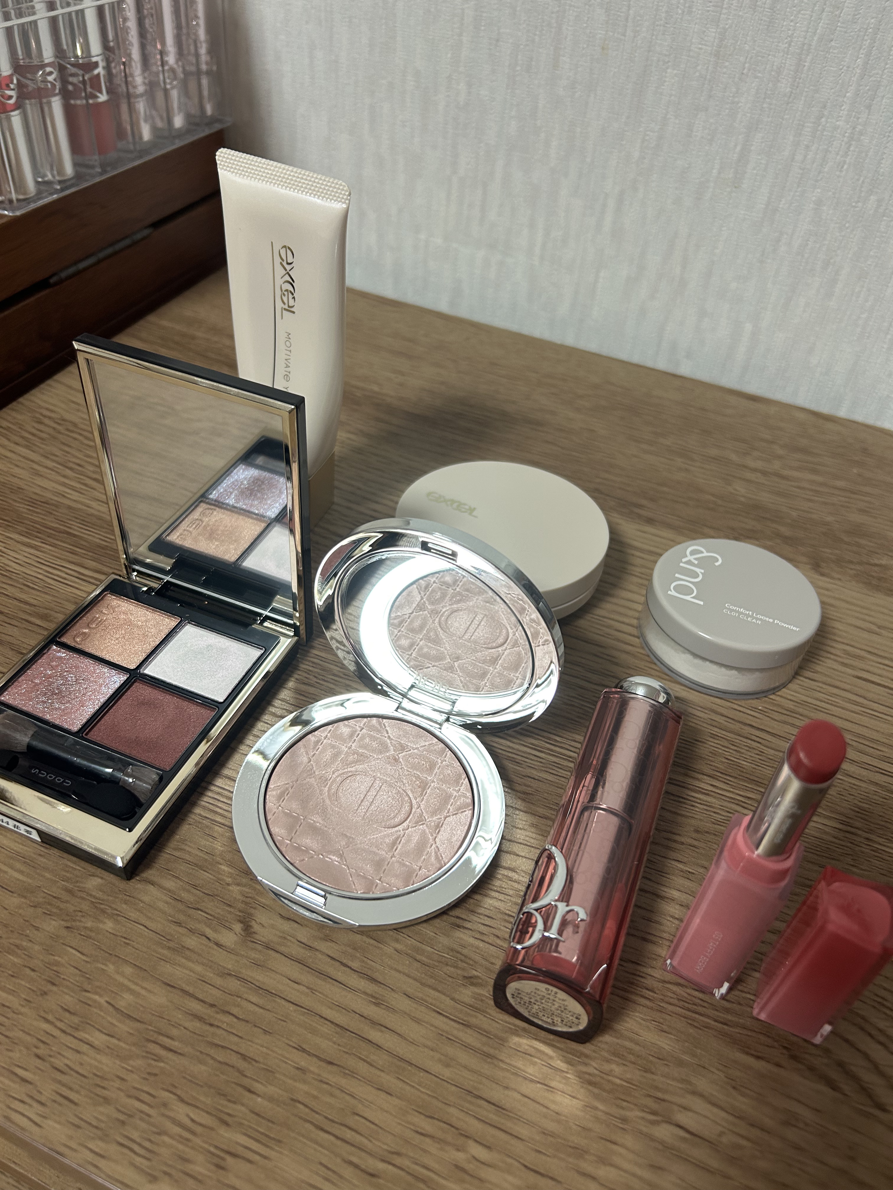 ディオールスキン フォーエヴァー グロウ ルミナイザー/Dior/ハイライトを使ったクチコミ（2枚目）