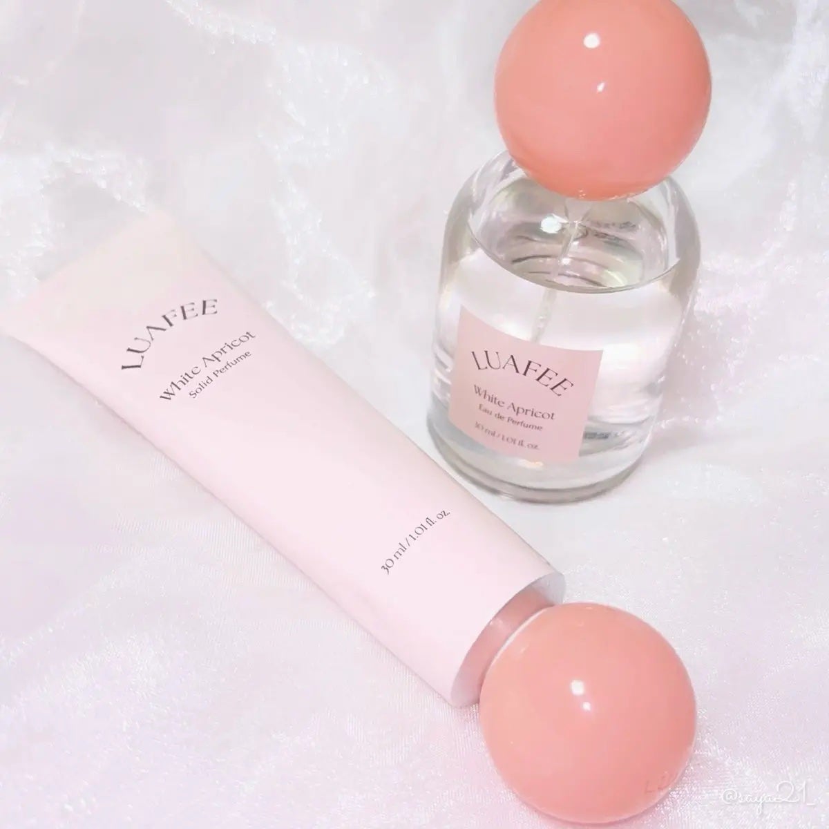 ソリッド パフューム ホワイトアプリコット/LUAFEE/練り香水を使ったクチコミ(1枚目)