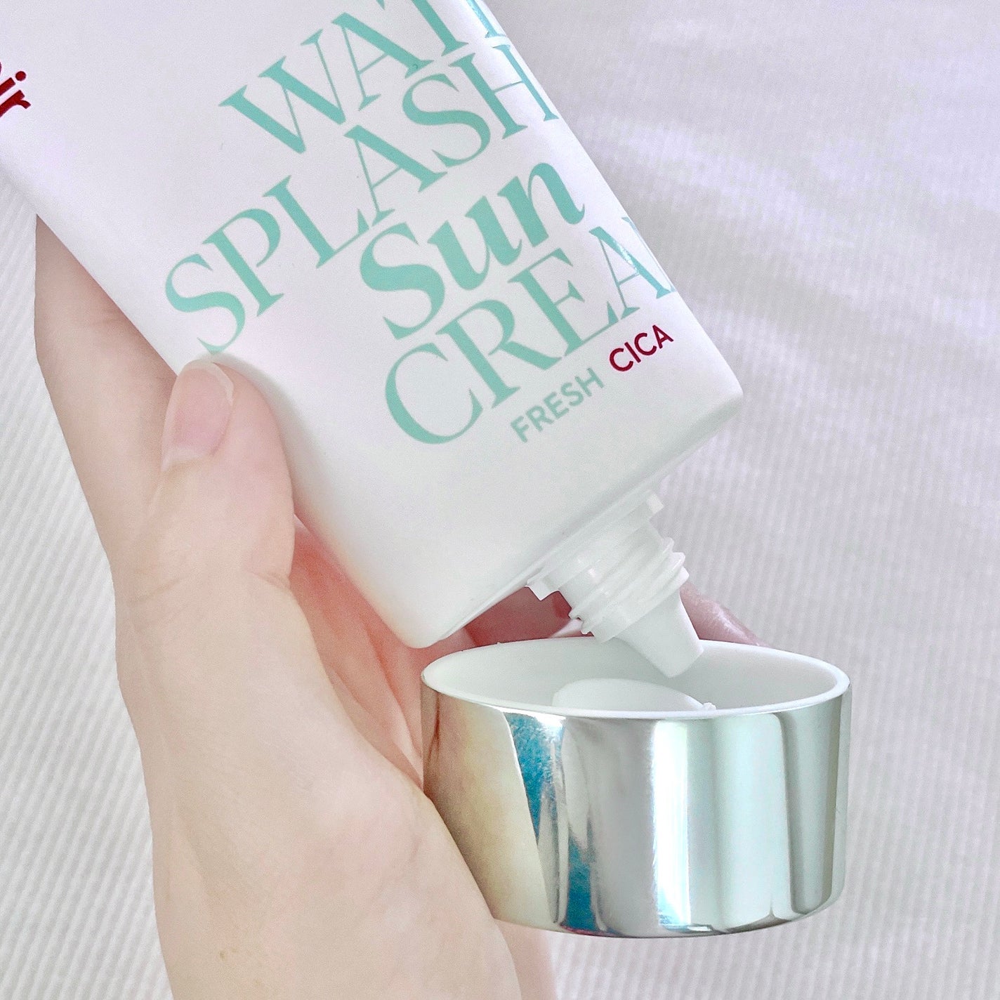 ウォータースプラッシュ サンクリーム フレッシュ CICA/espoir/化粧下地を使ったクチコミ(2枚目)