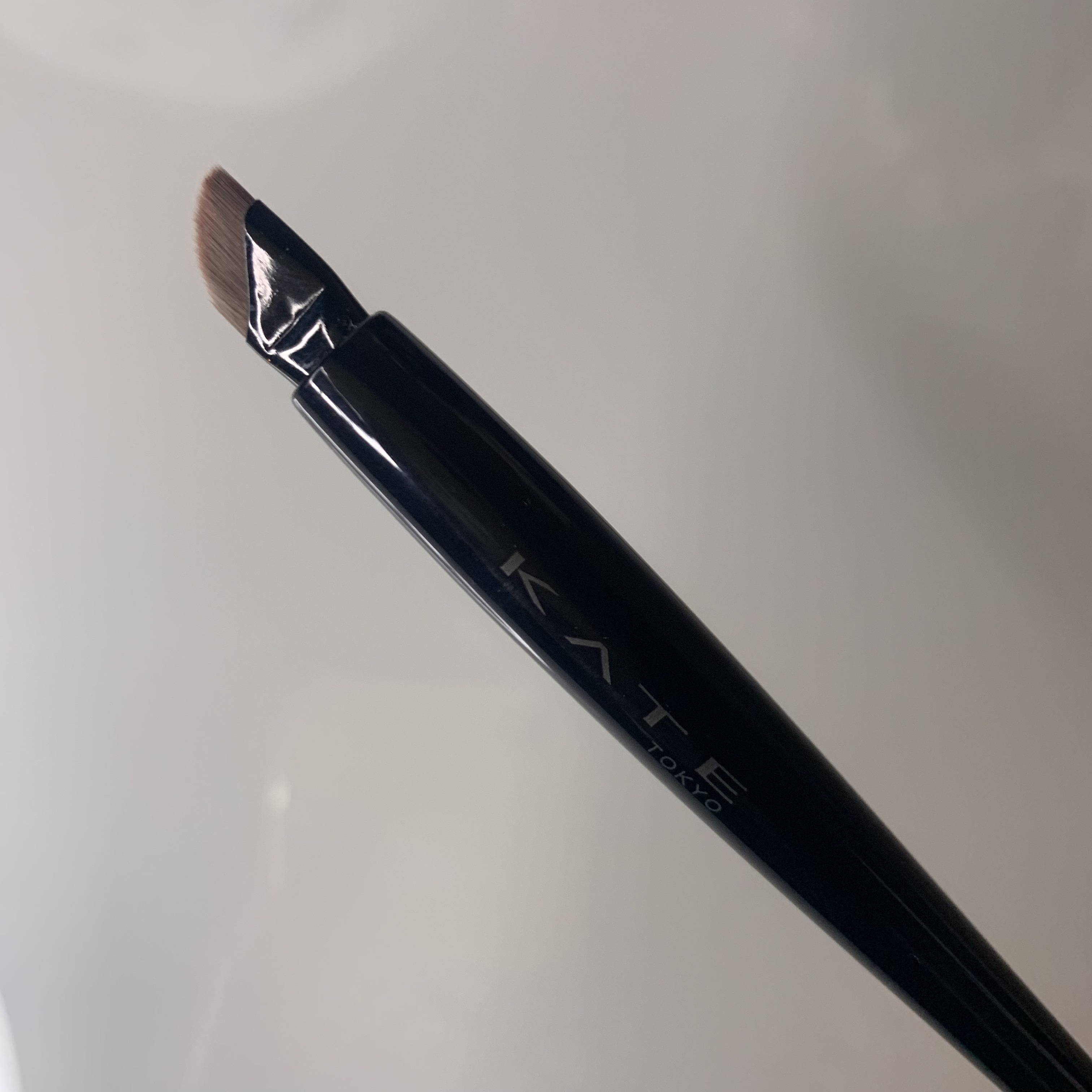 マルチアイライナーブラシ/KATE/メイクブラシを使ったクチコミ（2枚目）