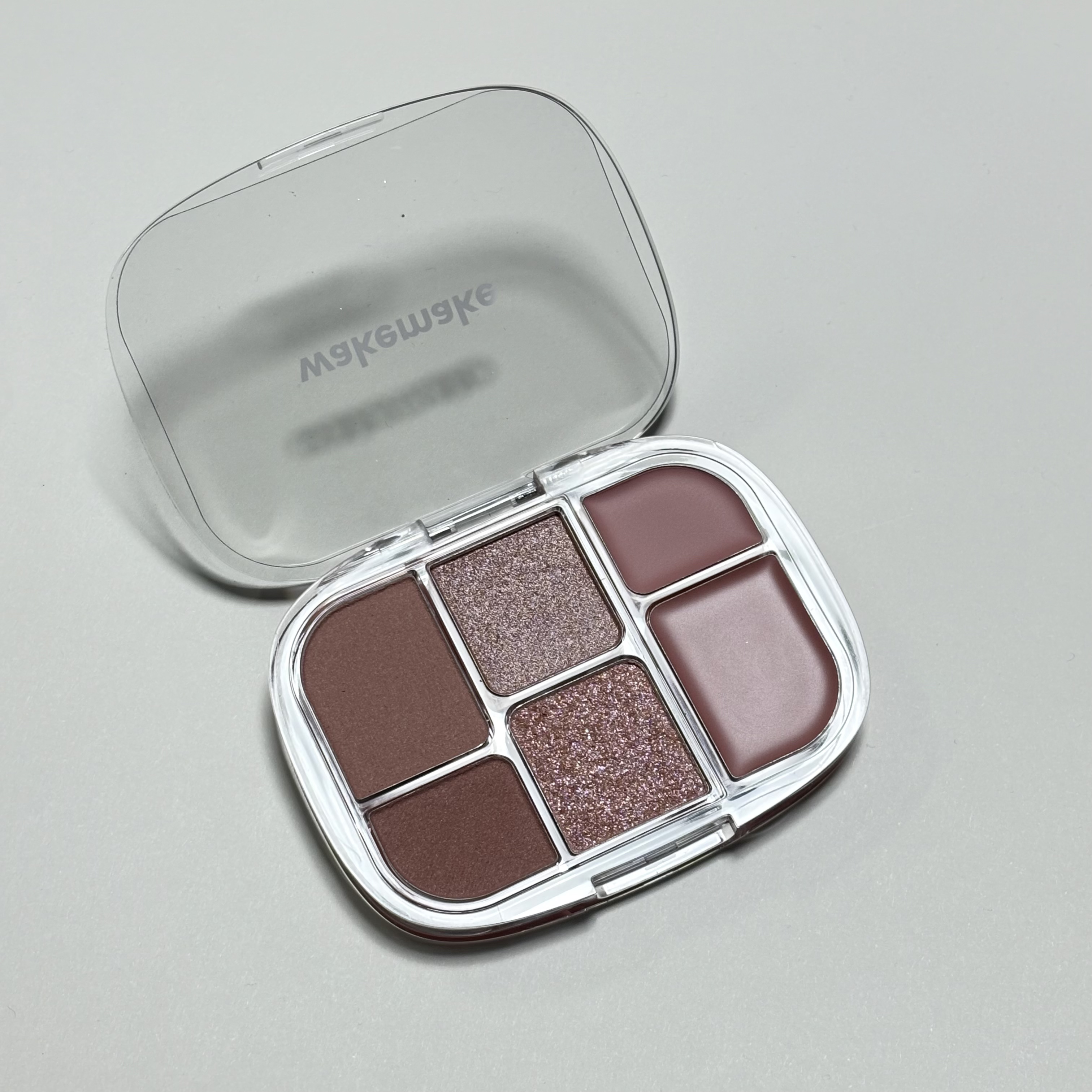 ソフトシアーマルチパレット/wakemake/アイシャドウパレットを使ったクチコミ（2枚目）