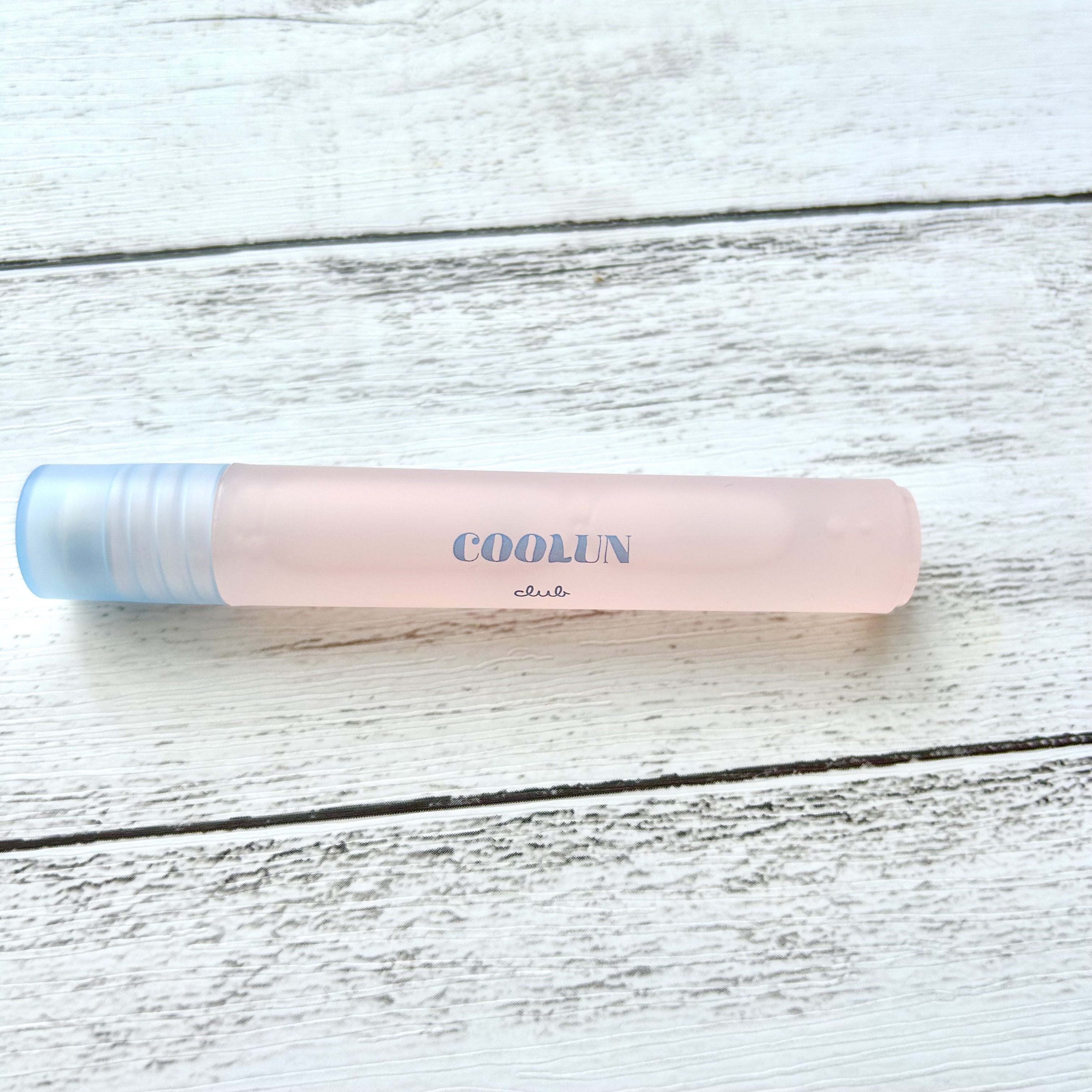 クラブ クールン アイスロールオン フルールドロップの香り/クラブ/デオドラント・制汗剤を使ったクチコミ（2枚目）