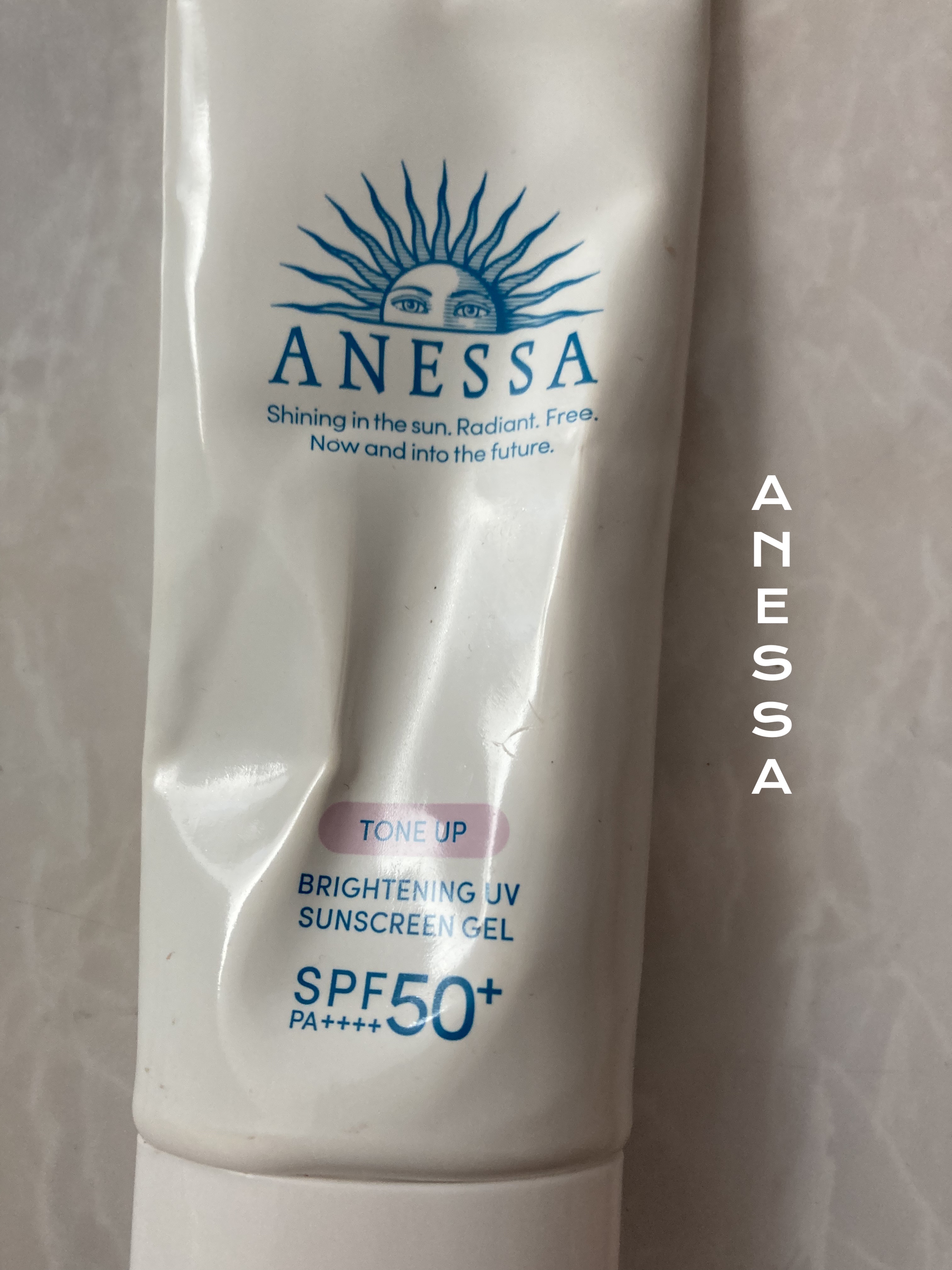 ブライトニングUV ジェル N/アネッサ/化粧下地を使ったクチコミ（1枚目）