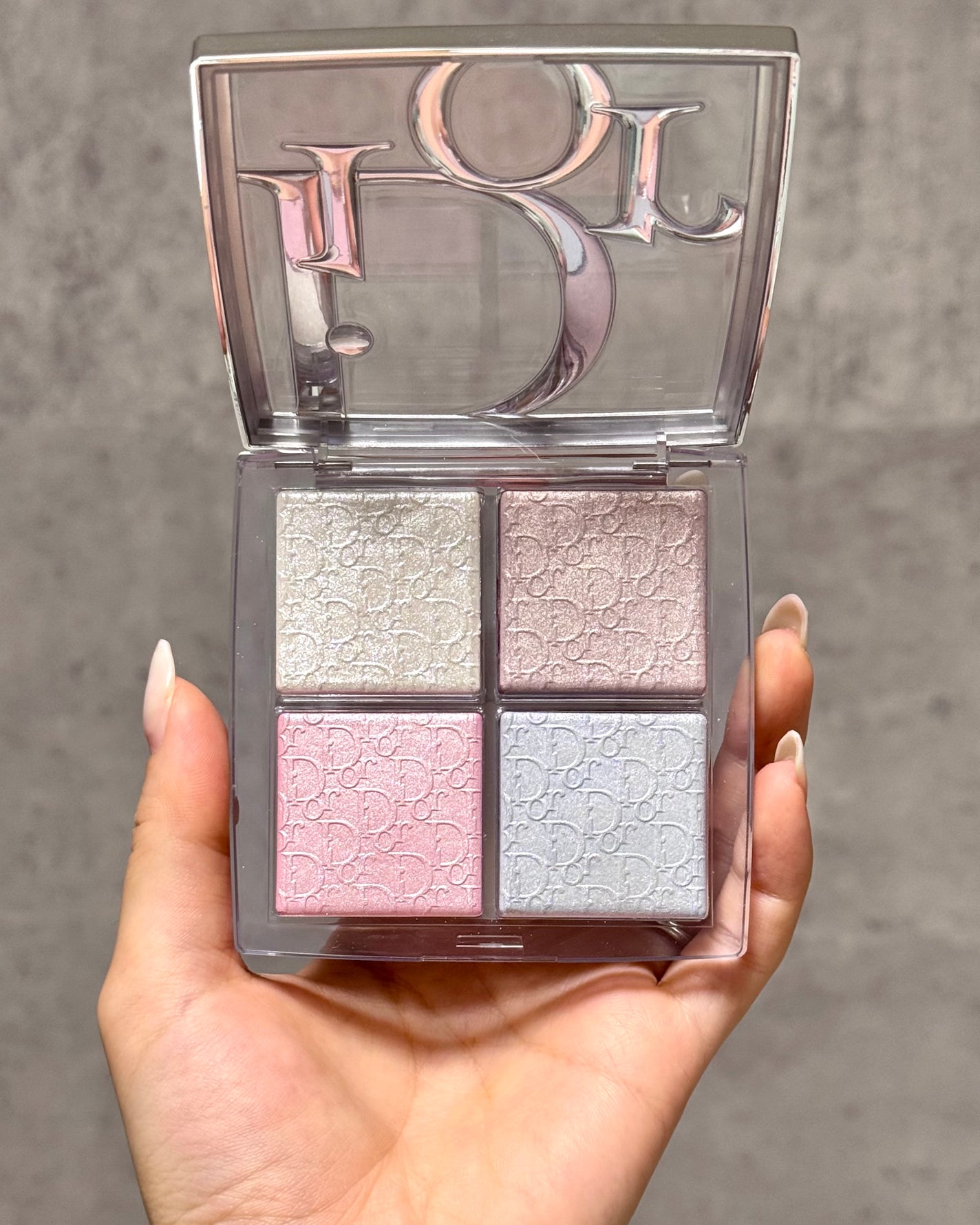 MIRO on LIPS 「これ、買いました🫶🏻🛍ブルベに刺さりまくりのDIORの新名品コ..」(2枚目)