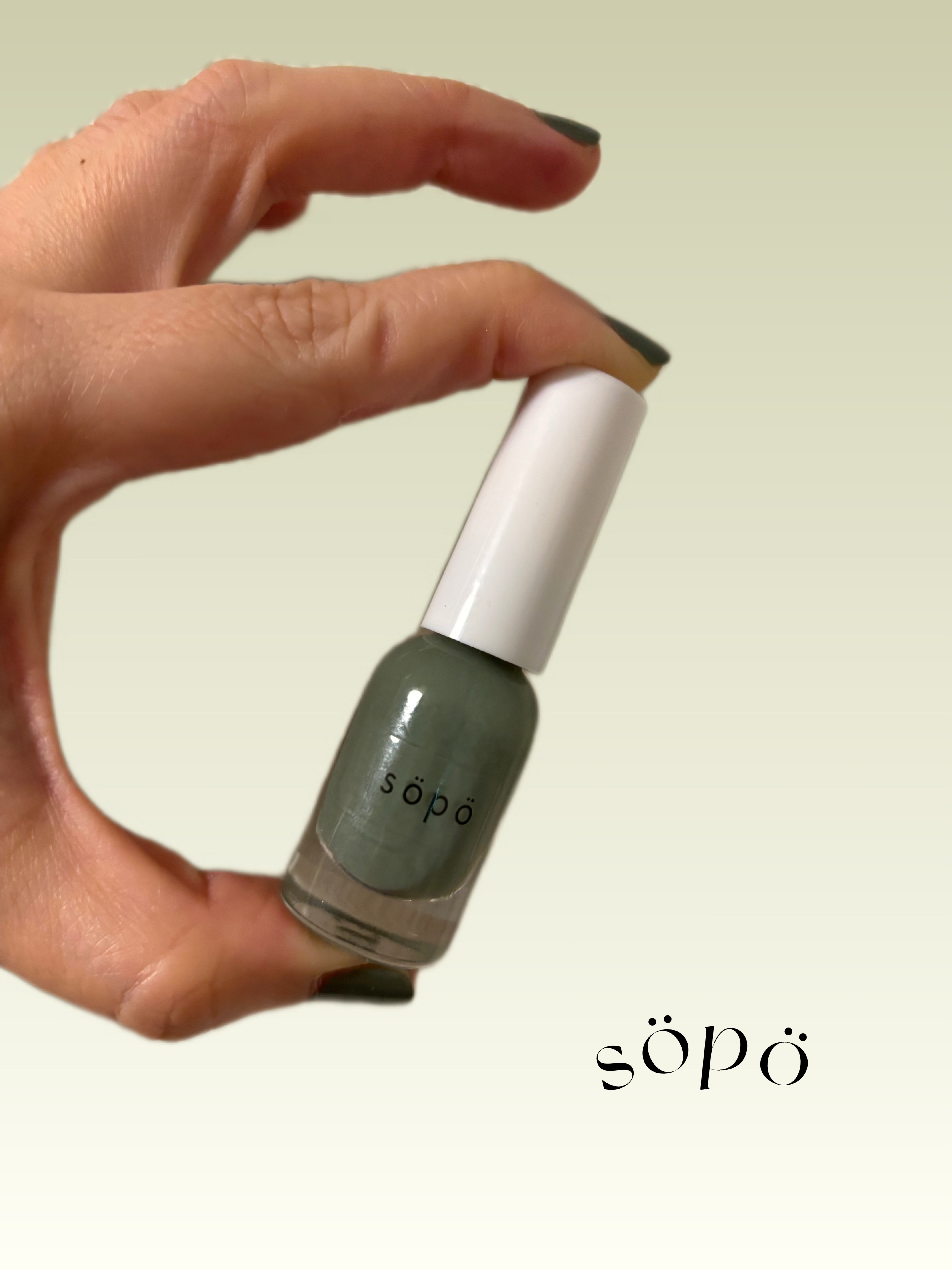 ネイルポリッシュ 16 ペパーミント/sopo/マニキュアを使ったクチコミ（2枚目）