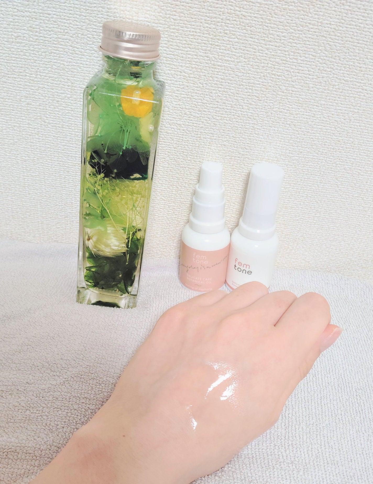 デリケートケア ボタニカルオイル /fem tone/デリケートゾーンケアを使ったクチコミ(3枚目)