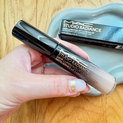 スタジオ ラディアンス 24 ルミナス コンシーラー/M・A・C/リキッドコンシーラーを使ったクチコミ(2枚目)