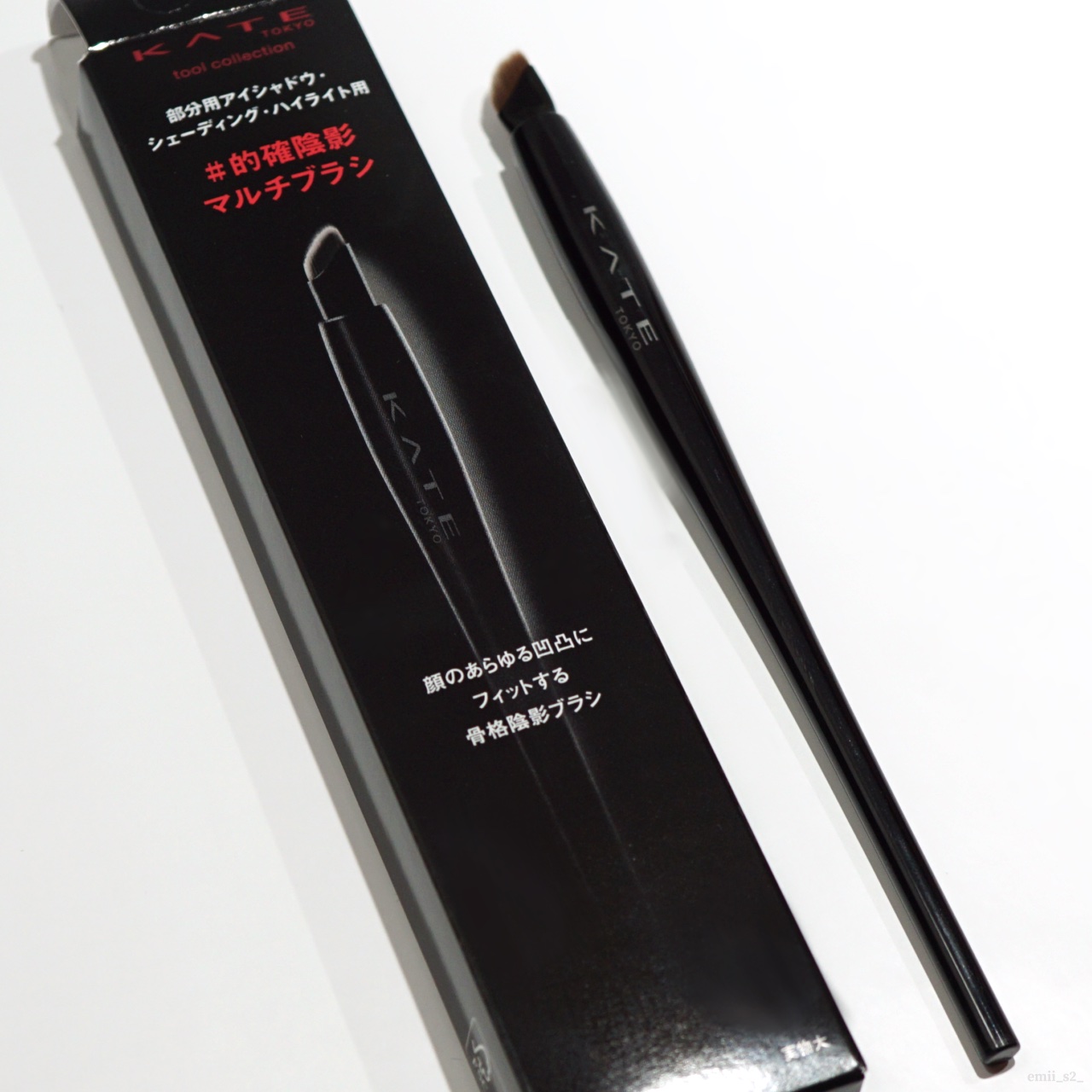 マルチアイライナーブラシ/KATE/メイクブラシを使ったクチコミ（2枚目）