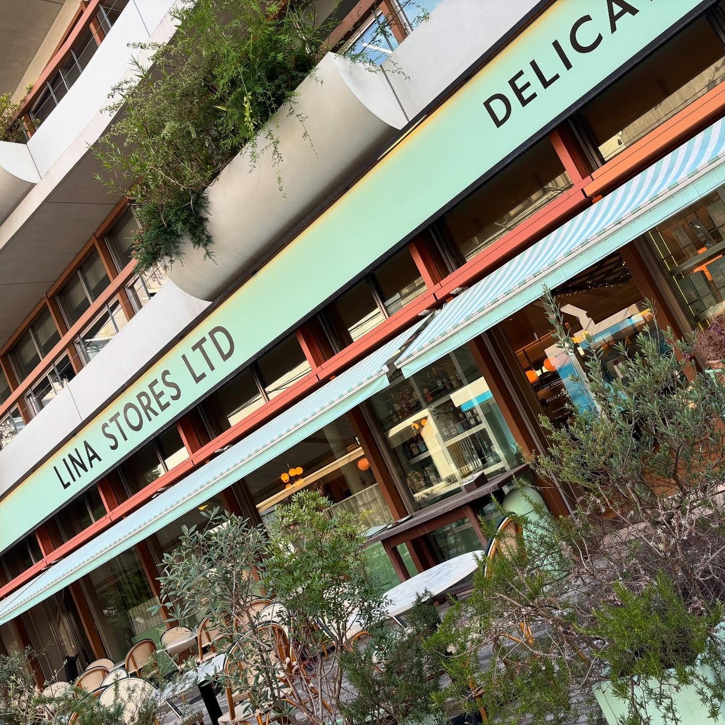 chiekotan on LIPS 「以前から伺ってみたかった表参道のLINASTORES@lina..」(5枚目)