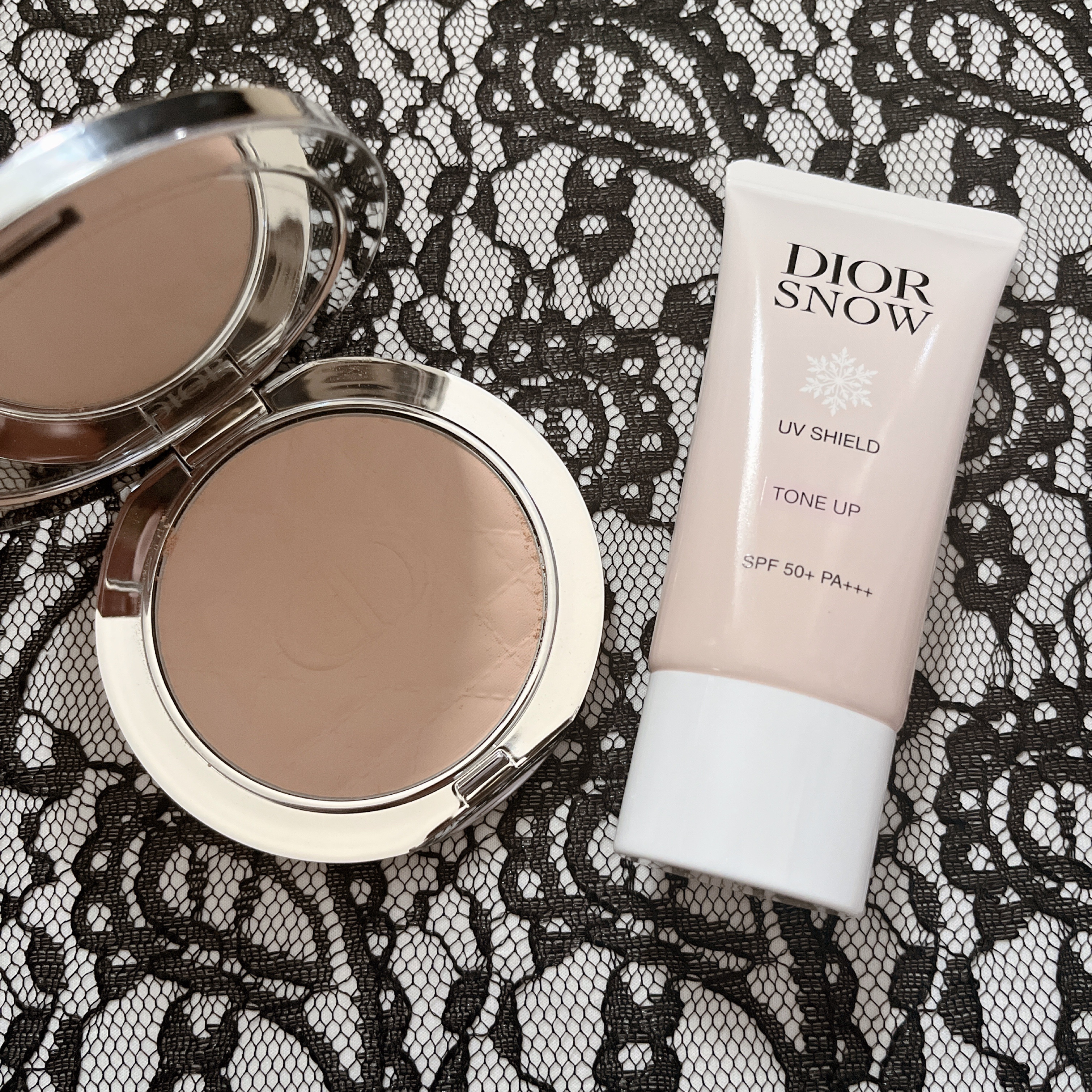 ディオールスキン フォーエヴァー ヌード マット フィルター/Dior/フェイスパウダーを使ったクチコミ（1枚目）