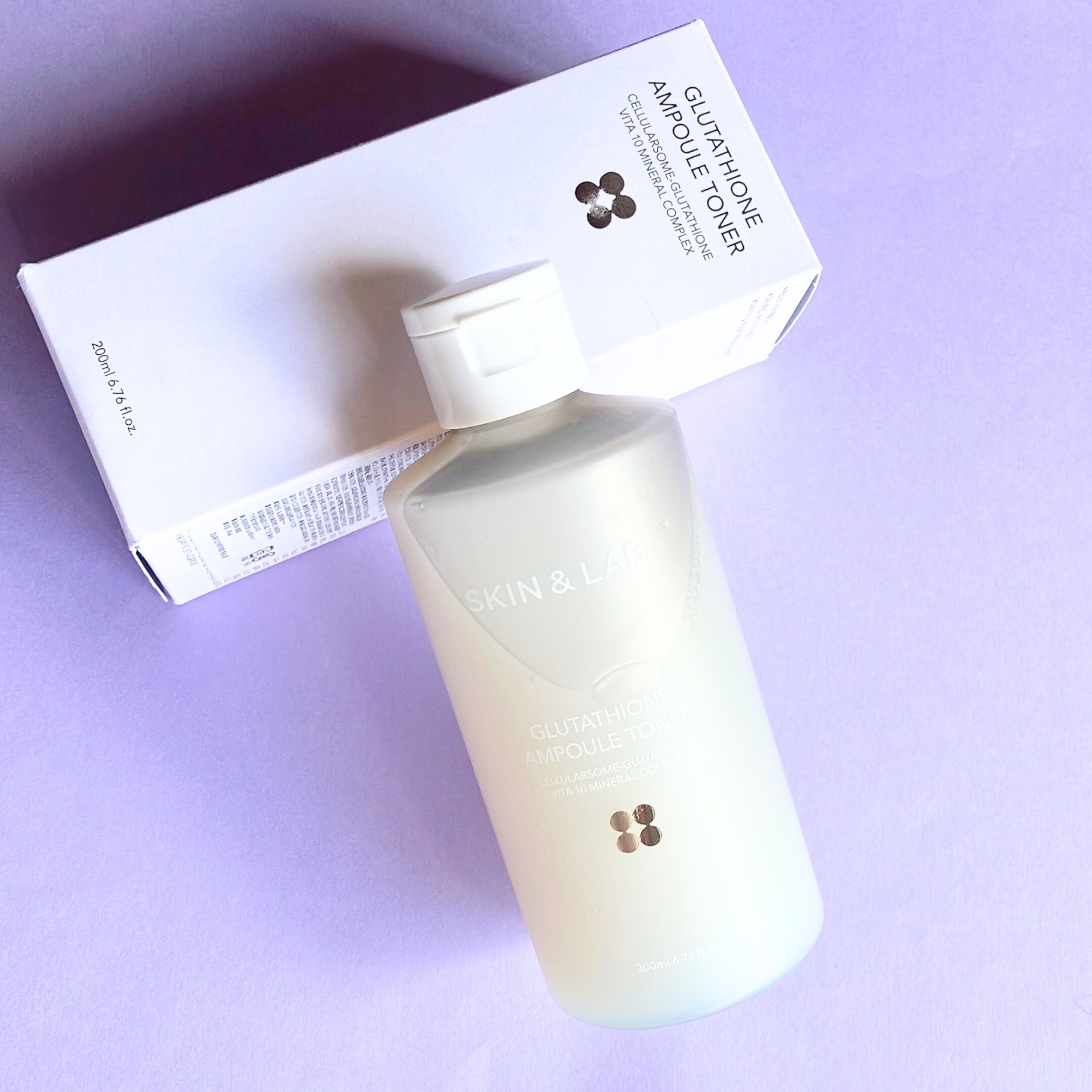 SKIN＆LABさまからいただきました。
#ガチモニター_スキンアンドラブ

★さらっとしたテクスチャーで
　お肌になじみやすい印象。
★お肌がもっちりして保湿力を感じる。
★ベタつきにくい感じ。

高純度99%の純粋グルタチオンが
3,0