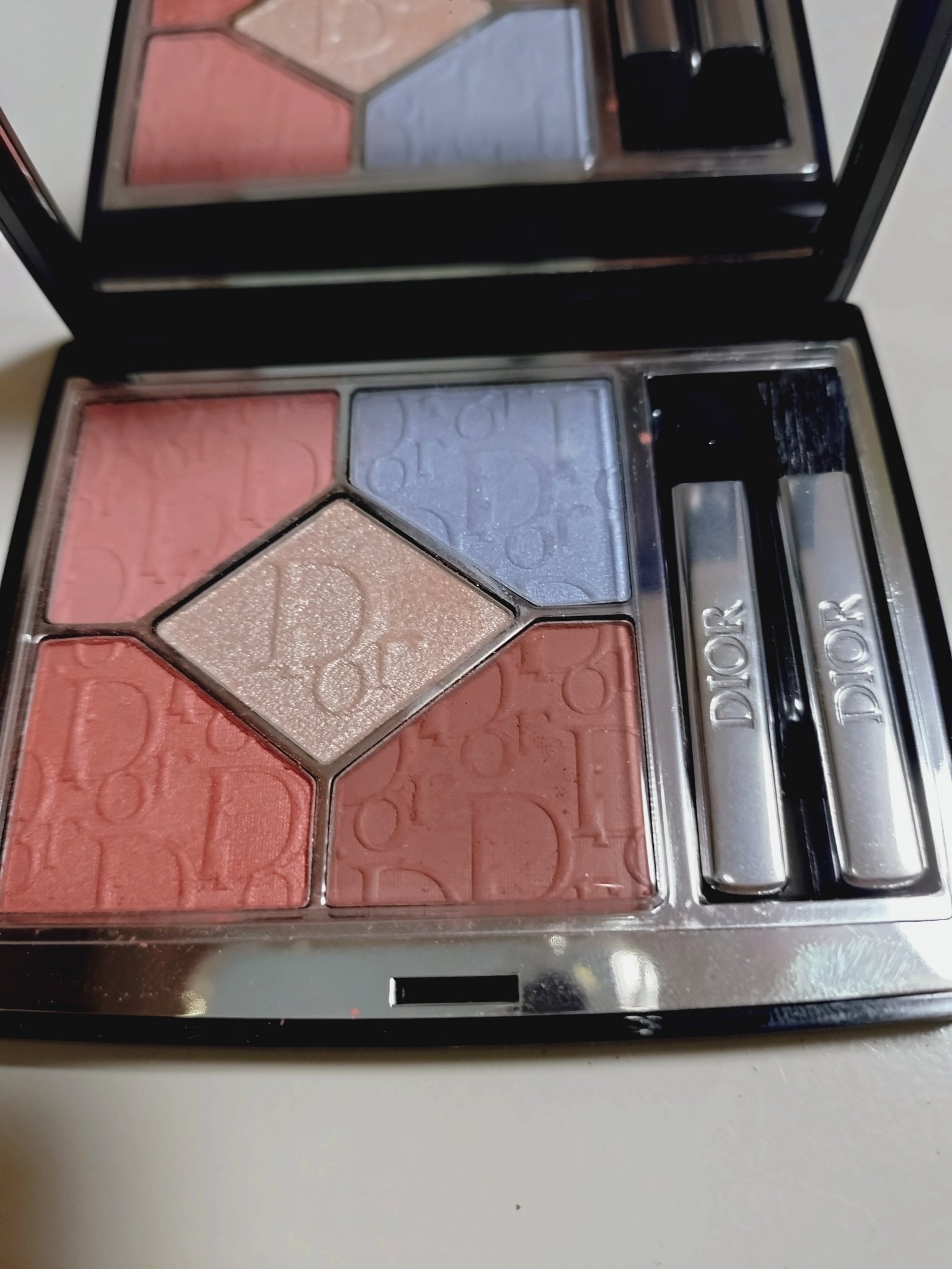 【旧】ディオールショウ サンク クルール（スプリング コレクション 2025 限定品）/Dior/アイシャドウを使ったクチコミ（1枚目）