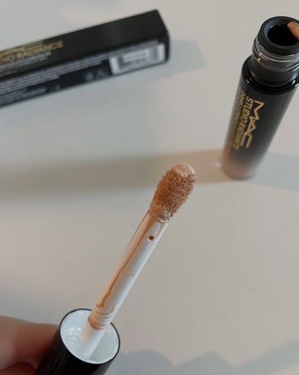 スタジオ ラディアンス 24 ルミナス コンシーラー/M・A・C/リキッドコンシーラーを使ったクチコミ(4枚目)