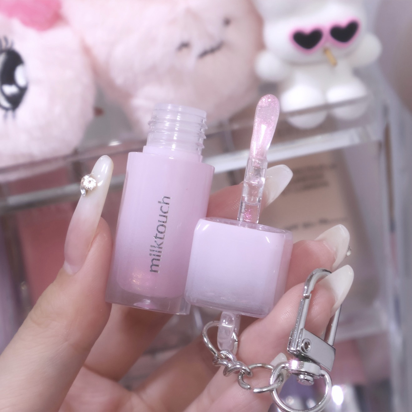 デューステインシアーリップグロス/Milk Touch/リップグロスを使ったクチコミ（2枚目）