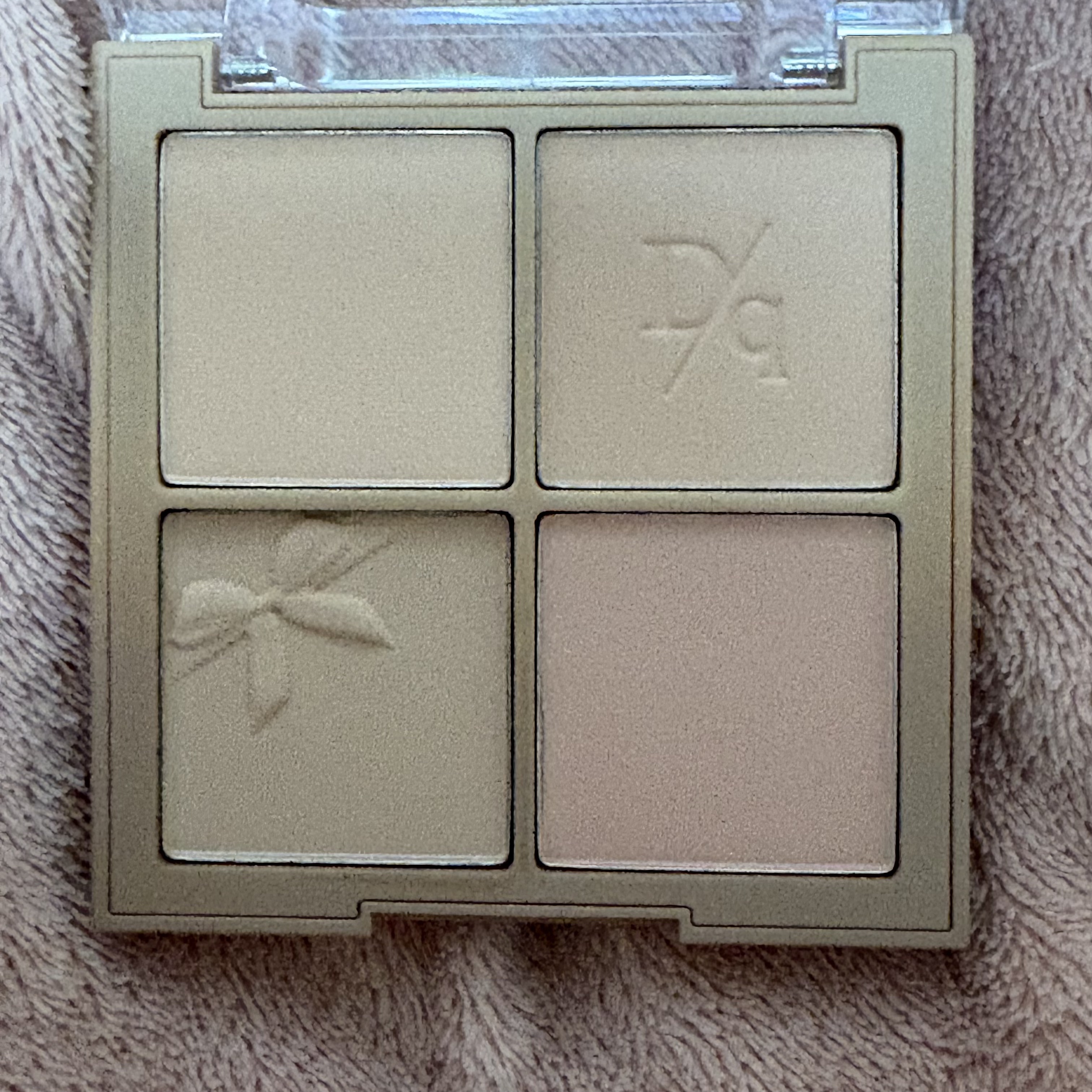 ブレンディングムードチーク/dasique/パウダーチークを使ったクチコミ（2枚目）