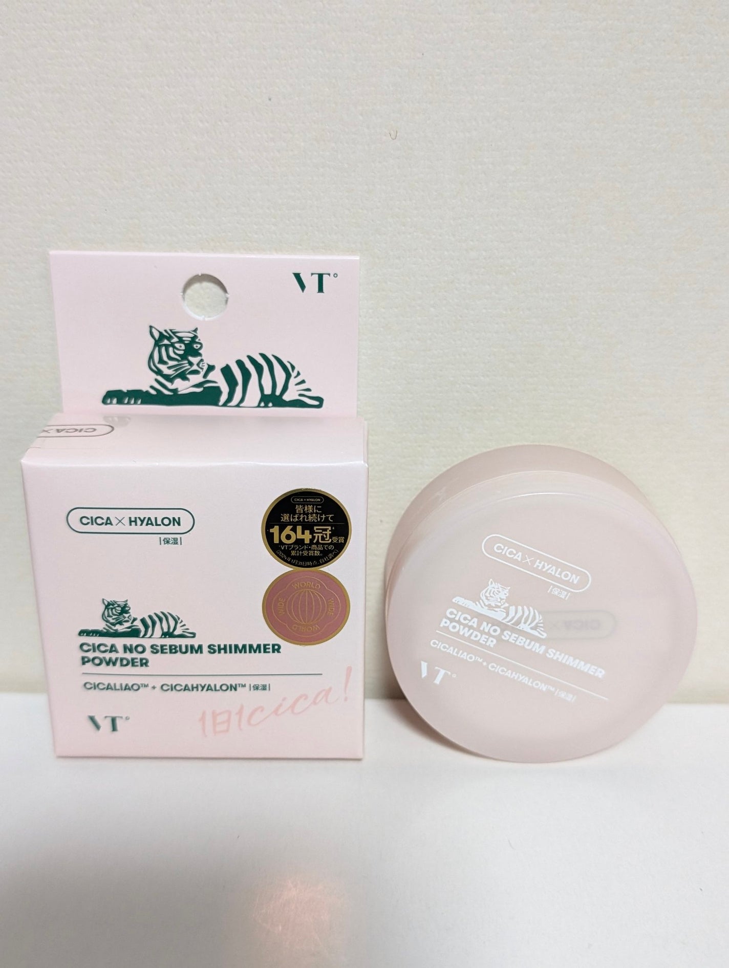 CICA ノーセバムシマーパウダー/VT/ルースパウダーを使ったクチコミ(1枚目)