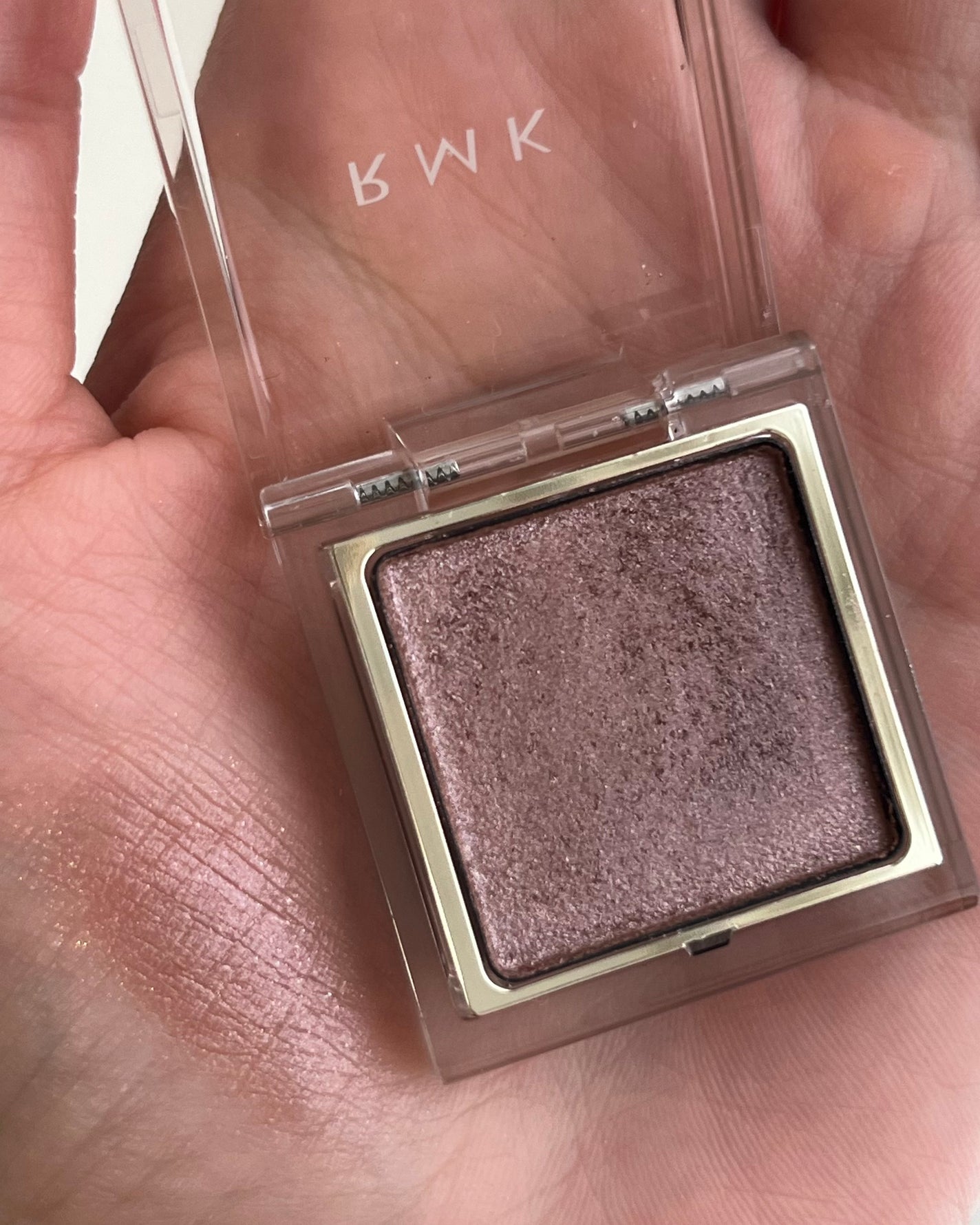 RMK インフィニシェイド シングル アイシャドウ/RMK/単色アイシャドウを使ったクチコミ(1枚目)