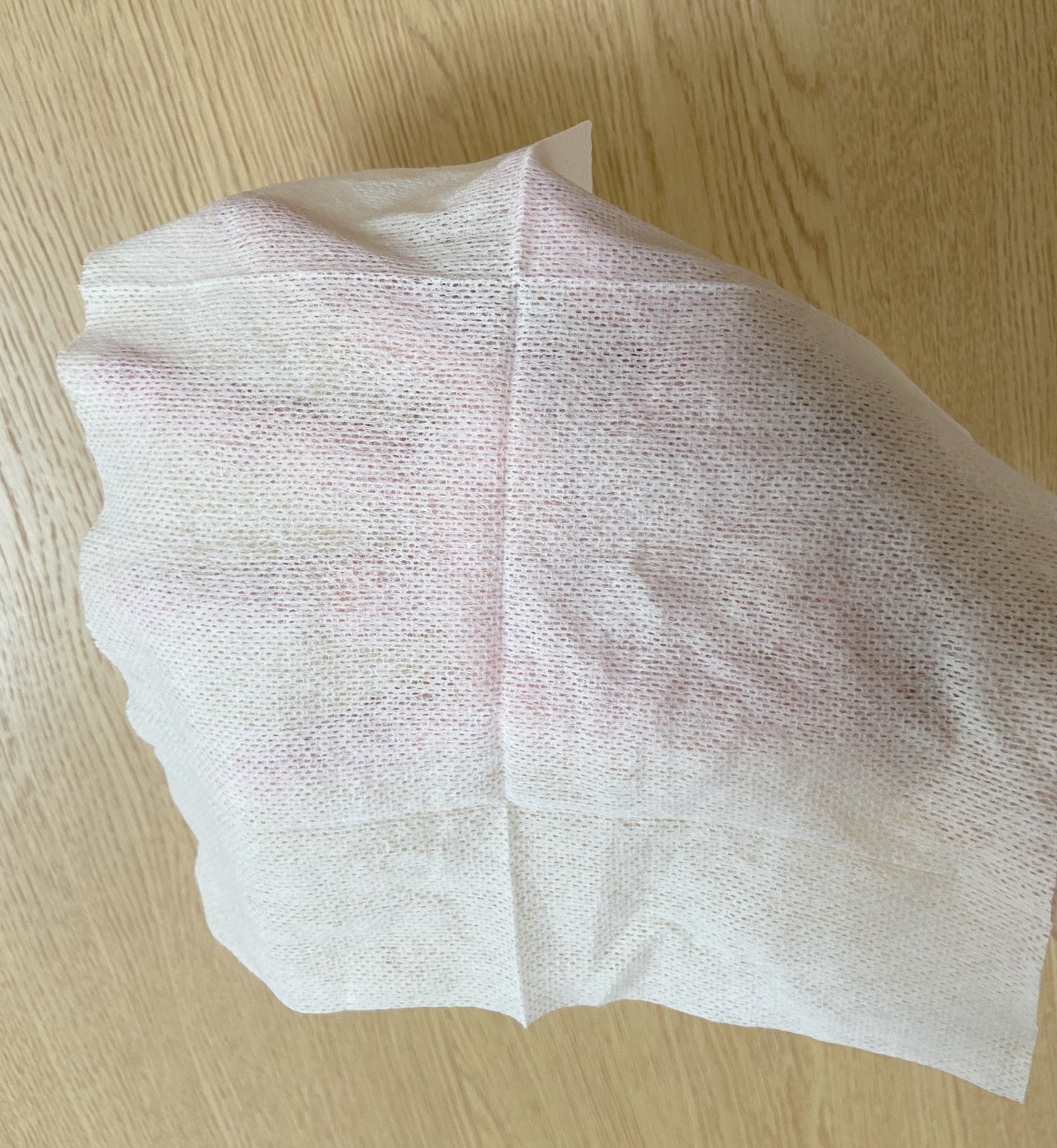 min on LIPS 「汗もテカりも一掃するフェイスシート 42枚入り🩵顔にも使える..」(3枚目)