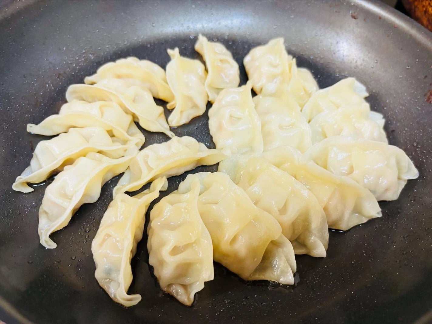 chiekotan on LIPS ãð¥äžé¢šå @ippudo_jpã®âåå€ã²ãšãã¡é€åâãå·åã§ç»å Ž..ãïŒ2æç®ïŒ