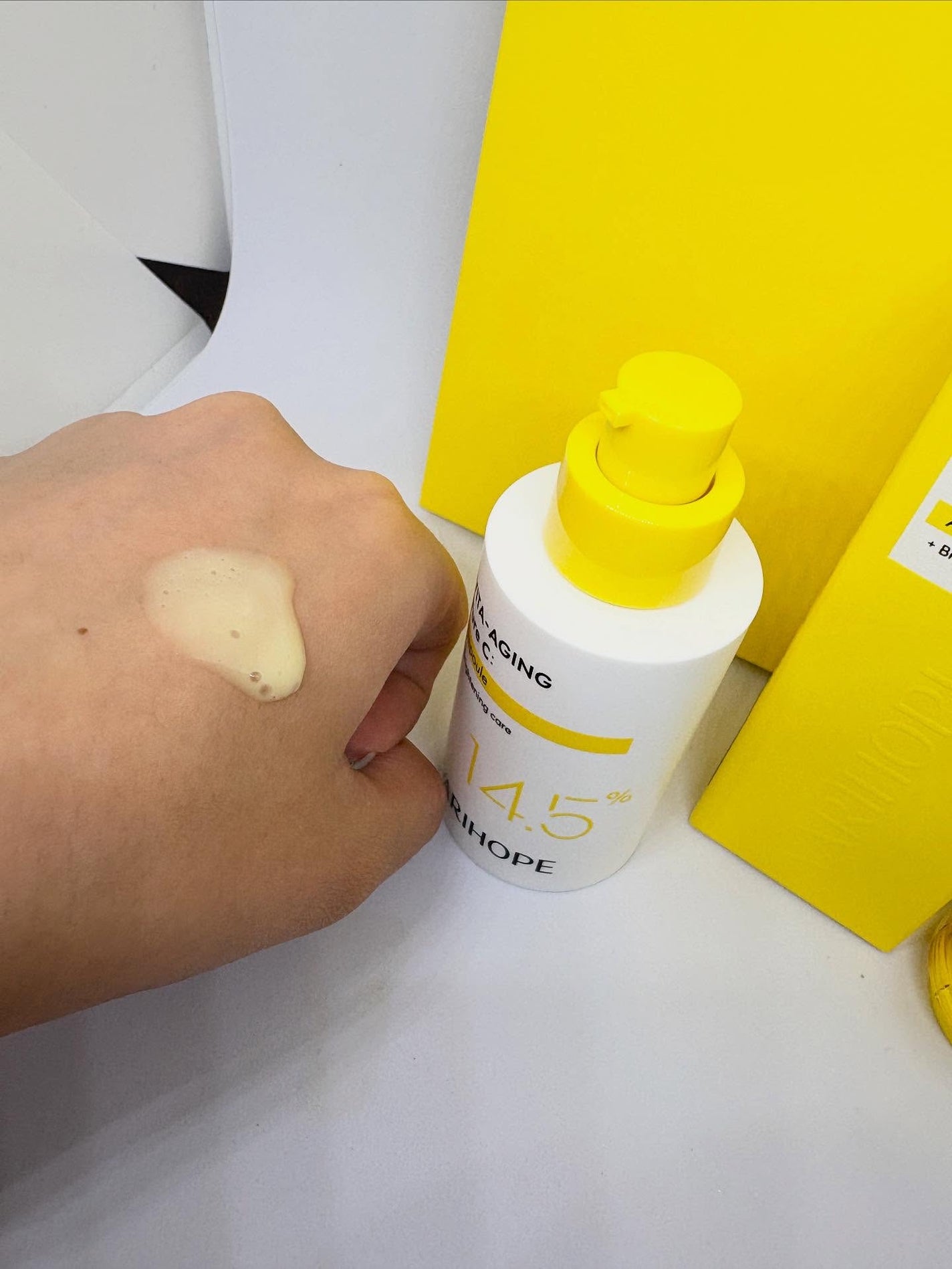 ピュアビタミンC美容液/VARI:HOPE/美容液を使ったクチコミ(2枚目)