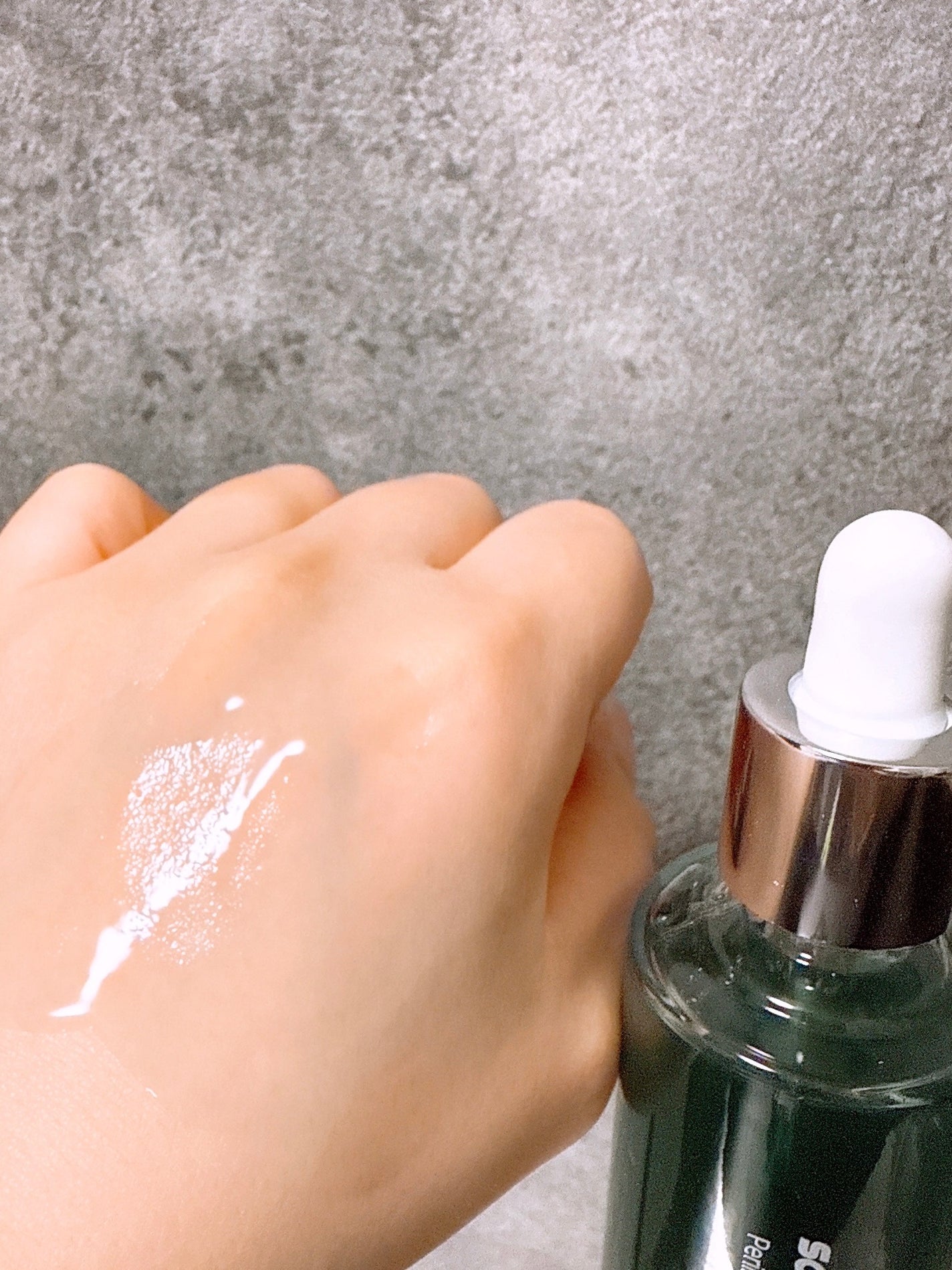 SOOTHE FORTE SERUM/essenciel/ブースター・導入液を使ったクチコミ(4枚目)