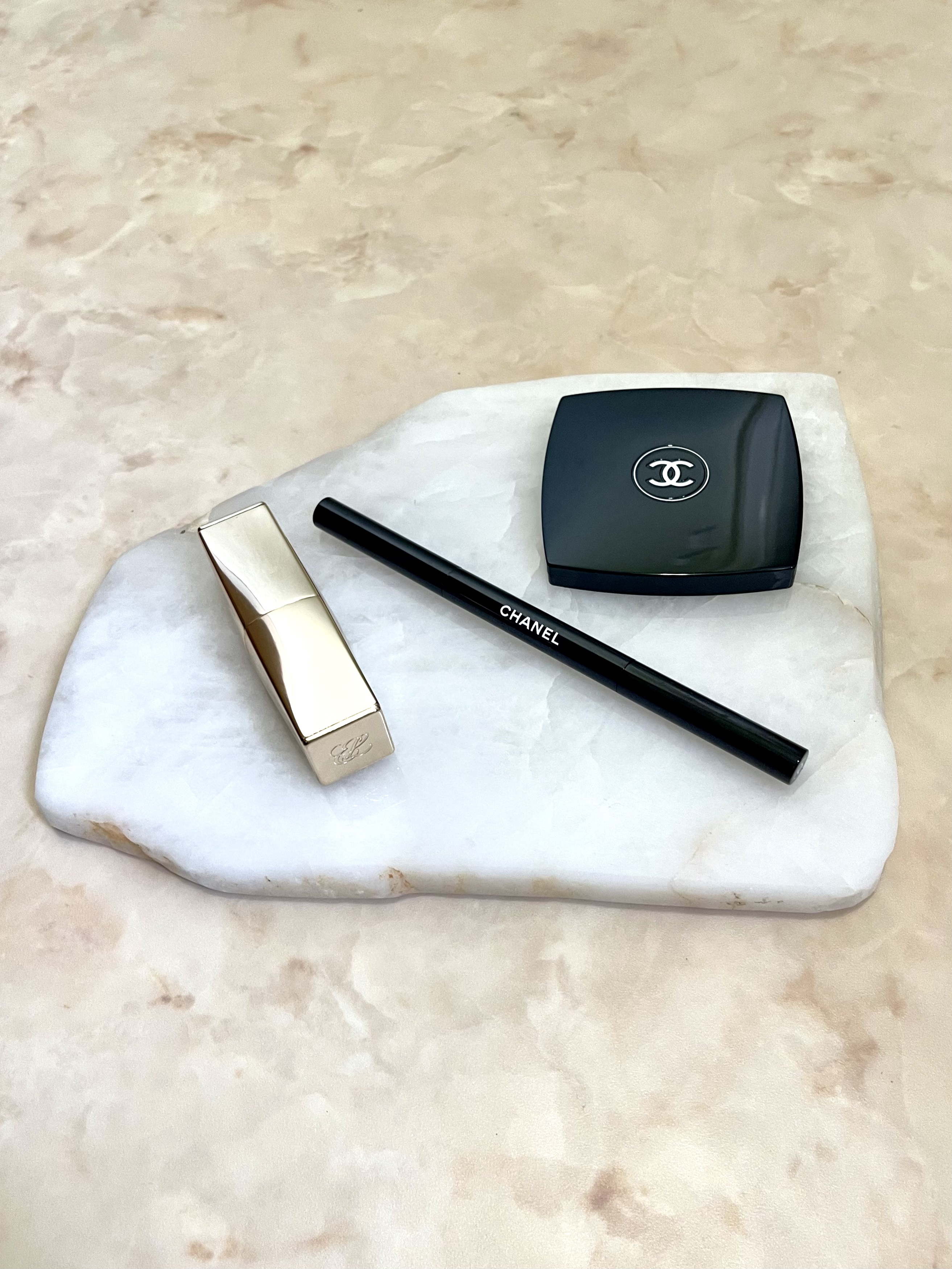 ピュア カラー クリスタル シアー リップスティック/ESTEE LAUDER/口紅を使ったクチコミ（2枚目）