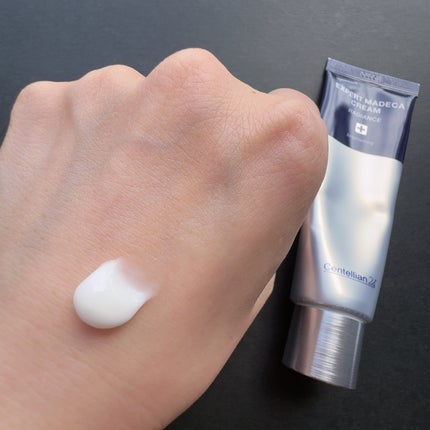 センテリアン24 エキスパートマデカクリーム (レイディアンス)のクチコミ「Centellian24
⧉ エキスパートマデカクリーム レディアンス ⧉
🌿肌に豊かな水分.....」(3枚目)