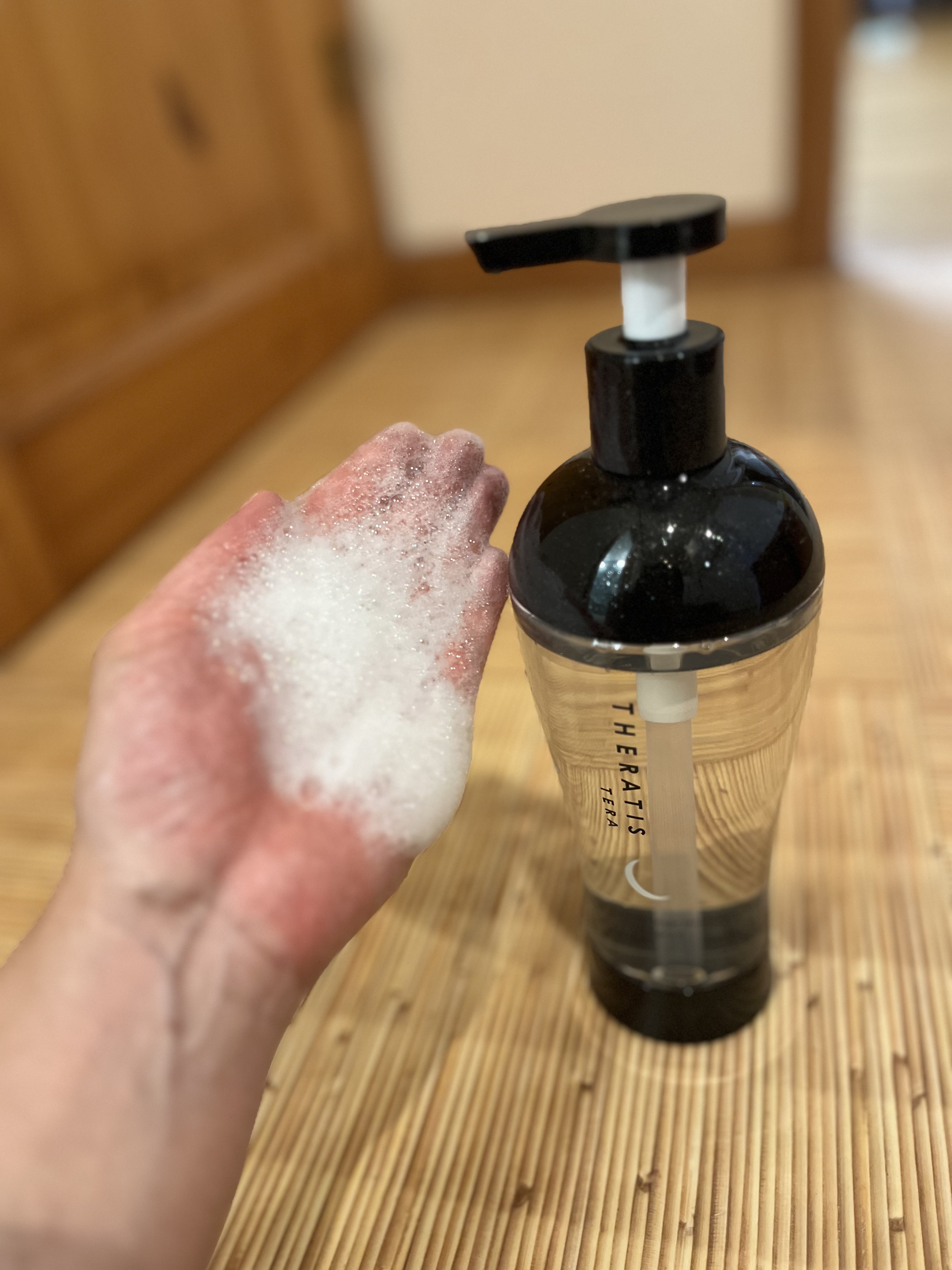 セラティス テラ プレミアム EX ナイト モイスト シャンプー/ヘアトリートメント/THERATIS/市販シャンプーを使ったクチコミ（2枚目）