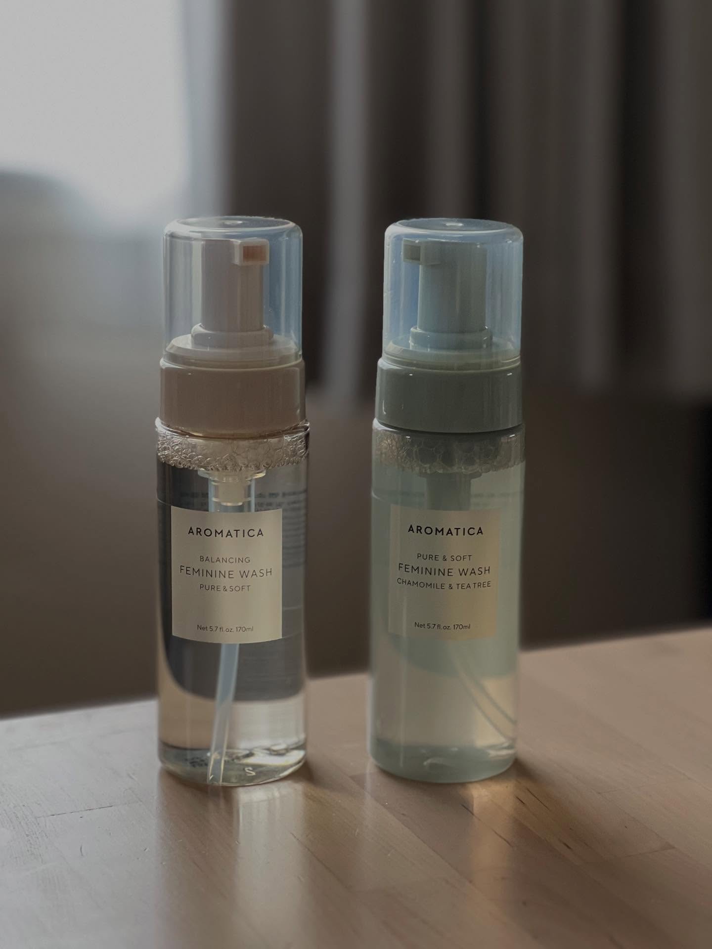 アロマティカのフェミニンケアをお試しさせて頂きました☺️
⁡
♢フェミニンウォッシュ ピュア&ソフト
♢フェミニンウォッシュ カモミール＆ティーツリー 
⁡
オリーブヤングのフェミニンケア部門で2年連続1位になったこちらの商品。
泡がふわふ