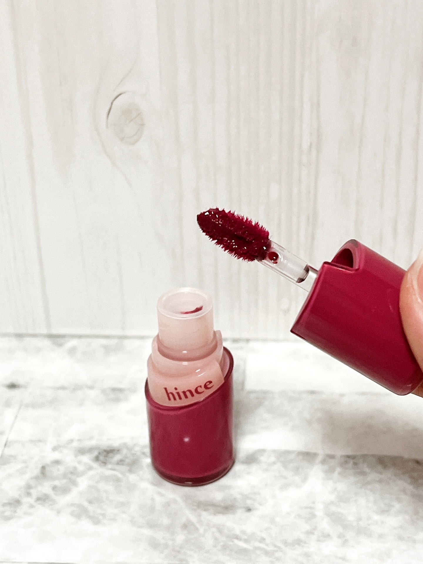 ロウグロウジェルティント/hince/リップティントを使ったクチコミ（3枚目）