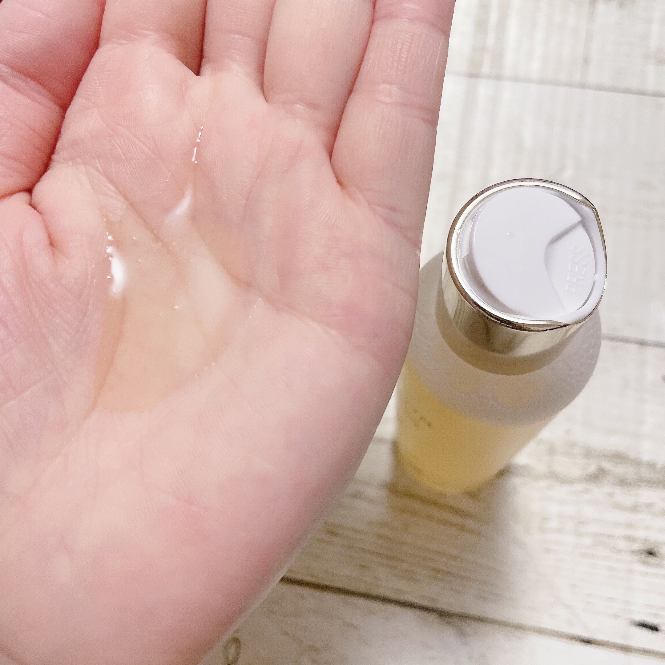 ビタトーニングカプセルセラム/ダルバ/美容液を使ったクチコミ（3枚目）