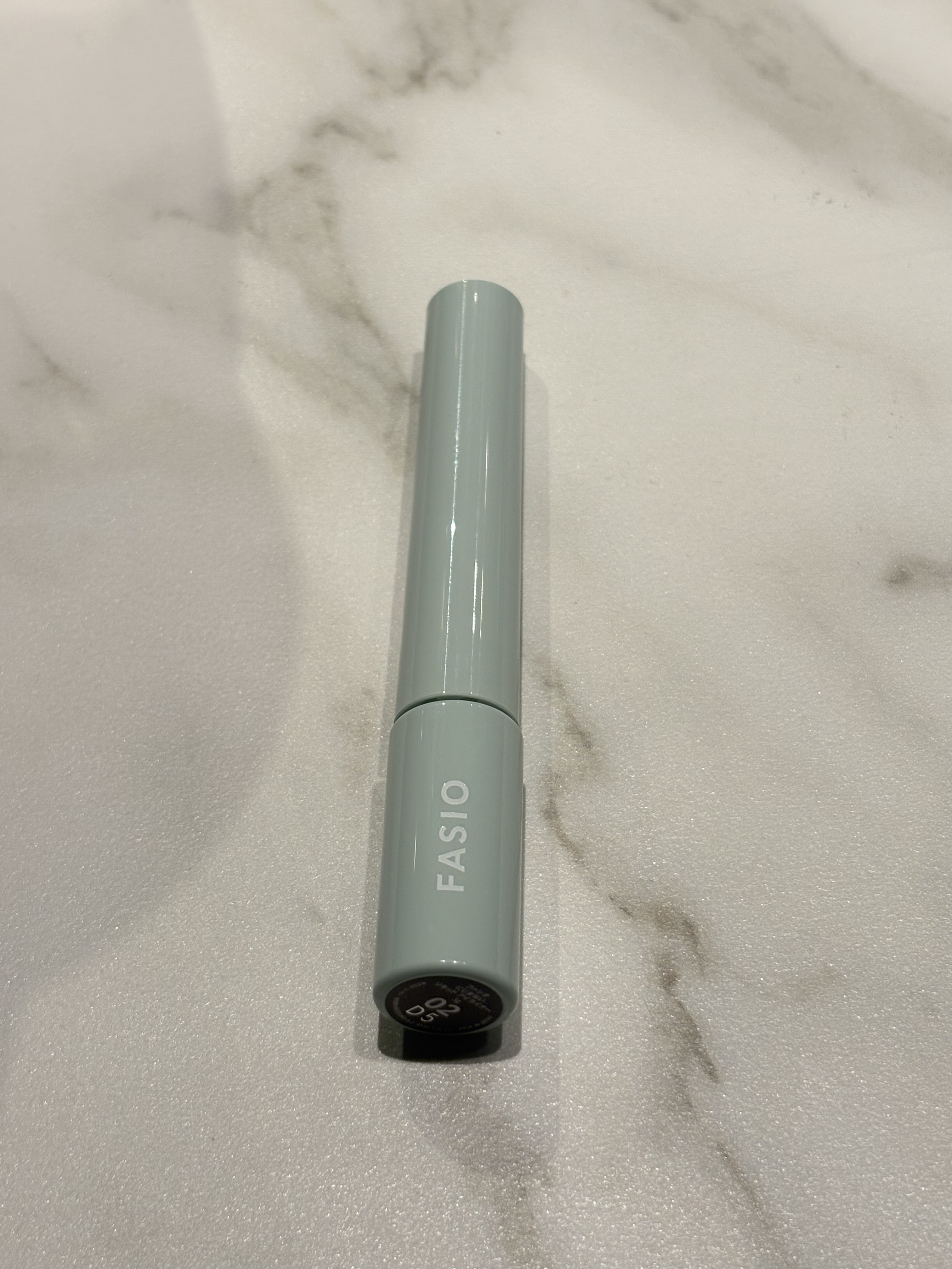 にじまない リキッド アイライナー/FASIO/リキッドアイライナーを使ったクチコミ（1枚目）