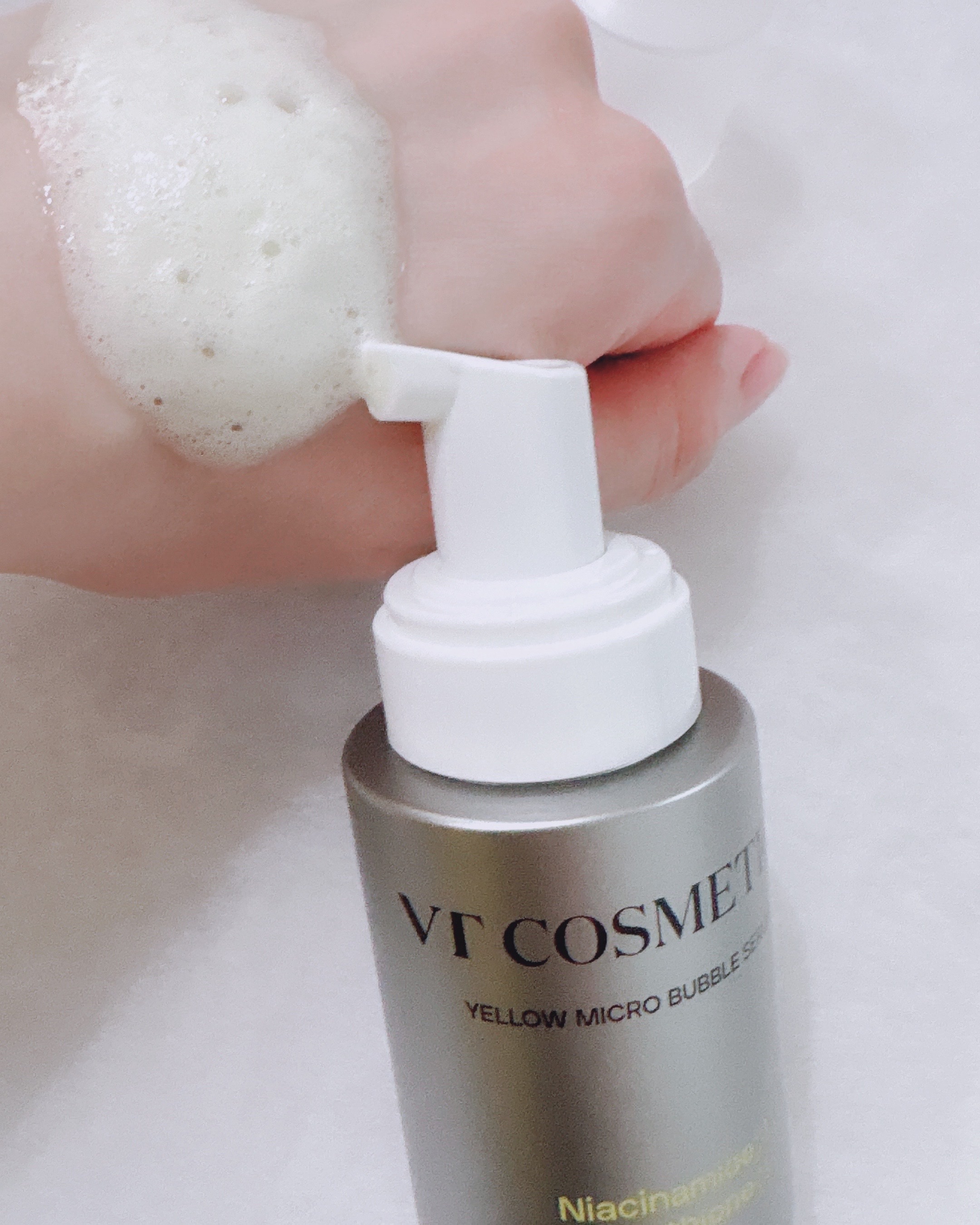 ナイアシンアミド グルタチオン イエローマイクロバブルセラム/VT/美容液を使ったクチコミ（3枚目）