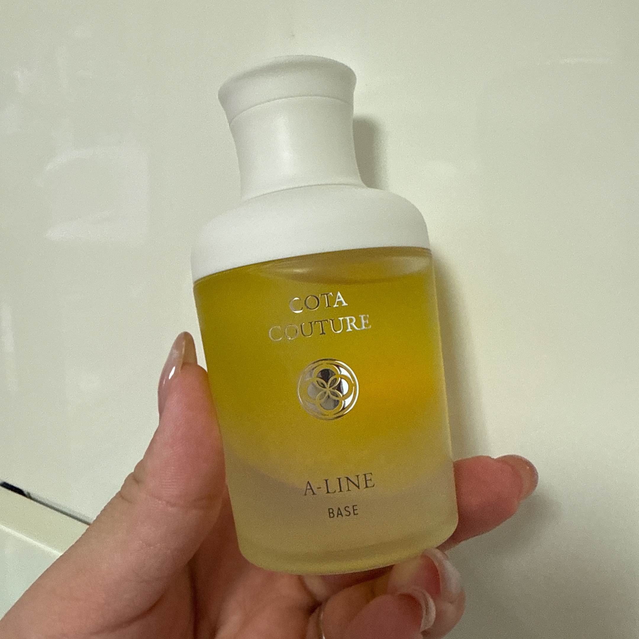 COTA Y-LINE BASE 2個セットヘアオイル COTA Y-LINE BASE 2個セットヘアオイル 最新ヘアオイル取り扱い