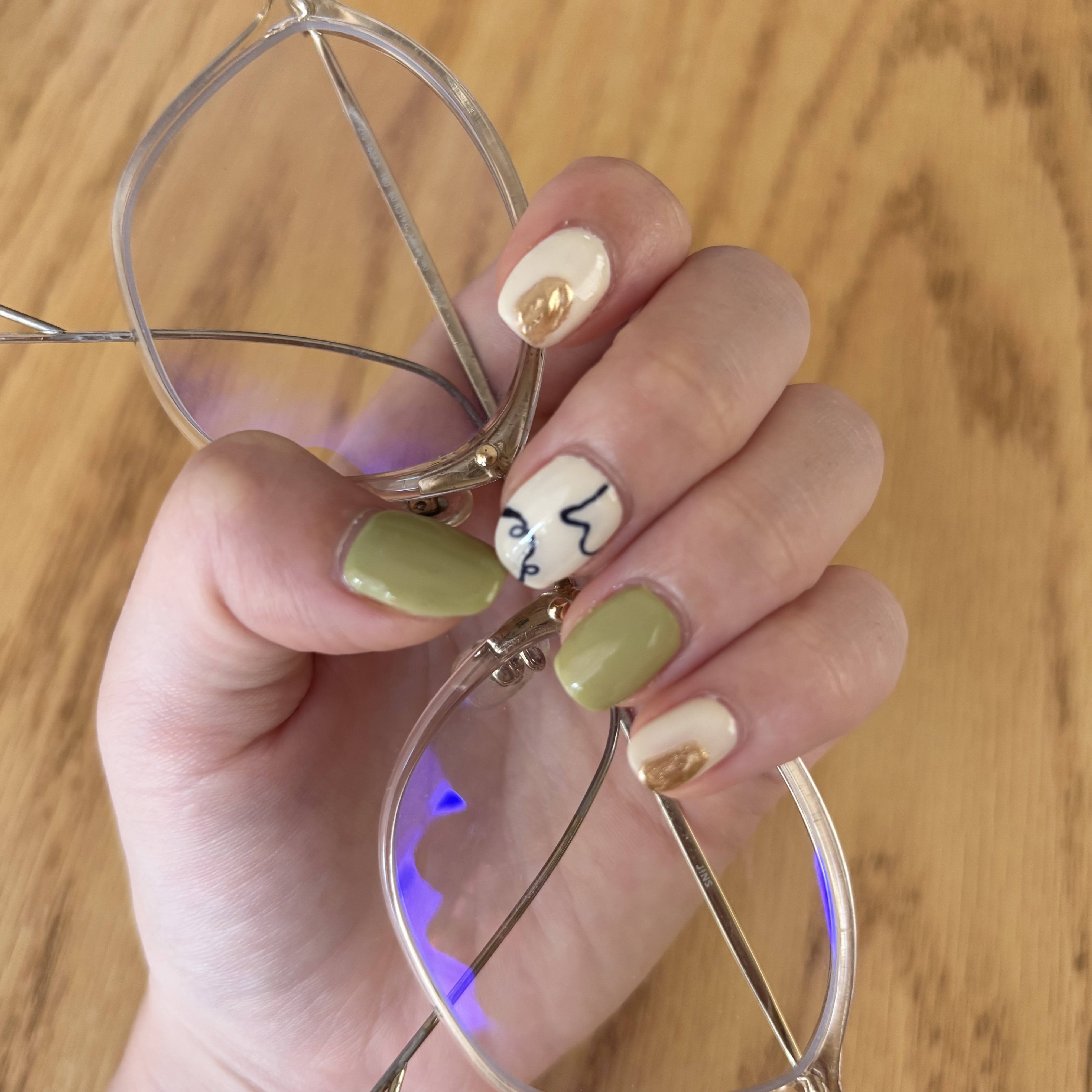 ジェルネイル ネイビー/セリア/ジェルネイルを使ったクチコミ（1枚目）