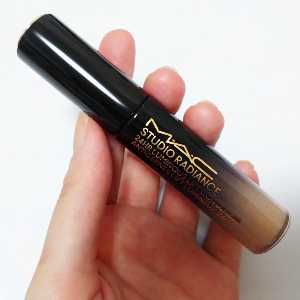 スタジオ ラディアンス 24 ルミナス コンシーラー/M・A・C/リキッドコンシーラーを使ったクチコミ（2枚目）