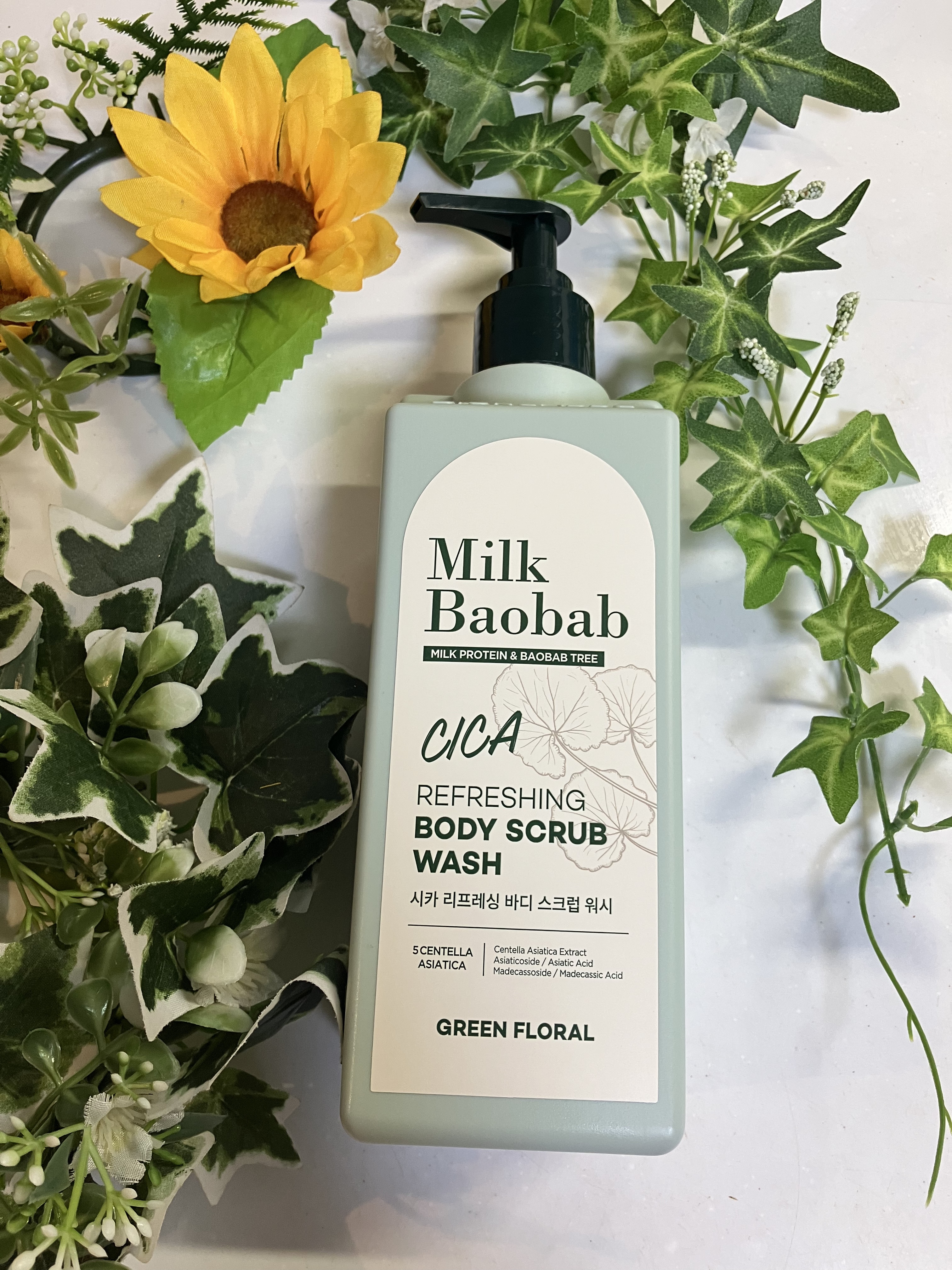  シカ リフレッシング ボディ スクラブ ウォッシュ/ミルクバオバブ/ボディスクラブを使ったクチコミ（1枚目）