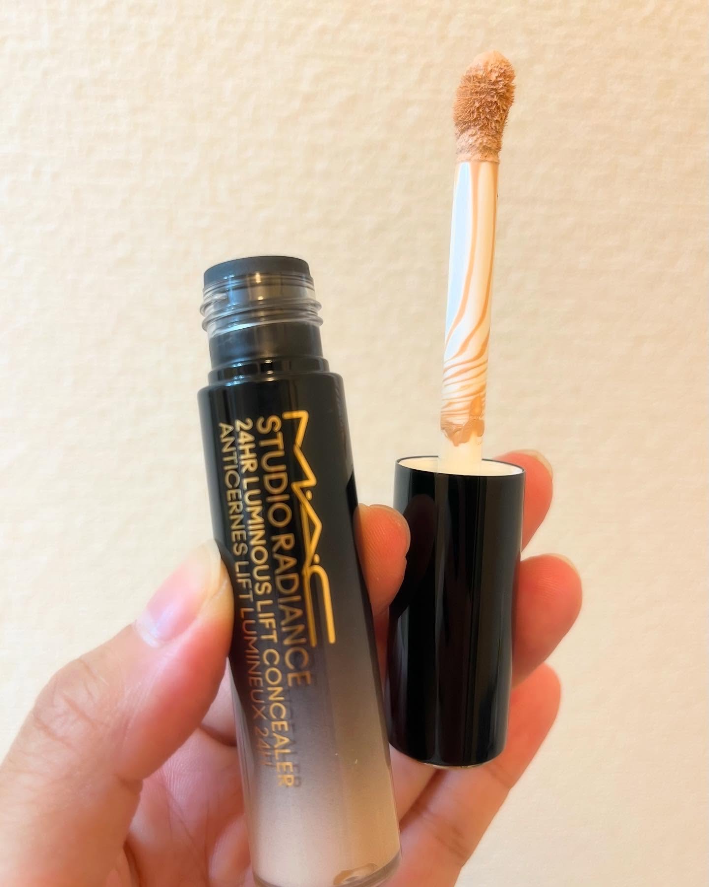 スタジオ ラディアンス 24 ルミナス コンシーラー/M・A・C/リキッドコンシーラーを使ったクチコミ（2枚目）