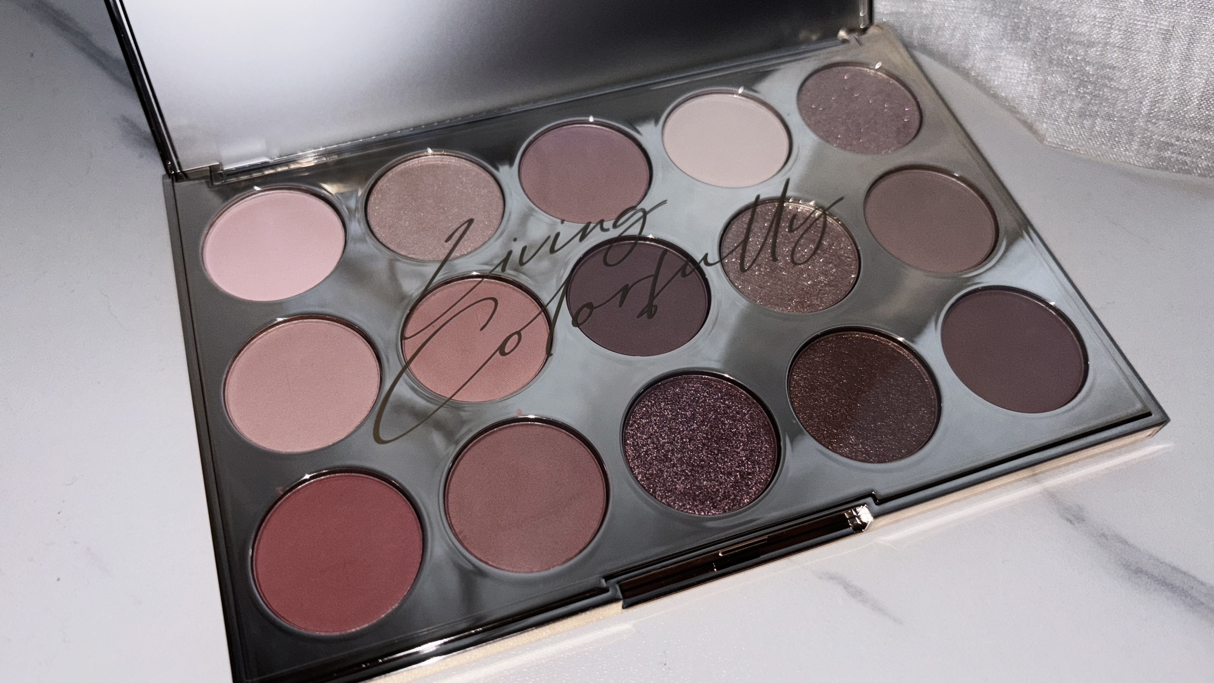 多色系15色アイシャドウパレット/ZEESEA/アイシャドウパレットを使ったクチコミ（2枚目）