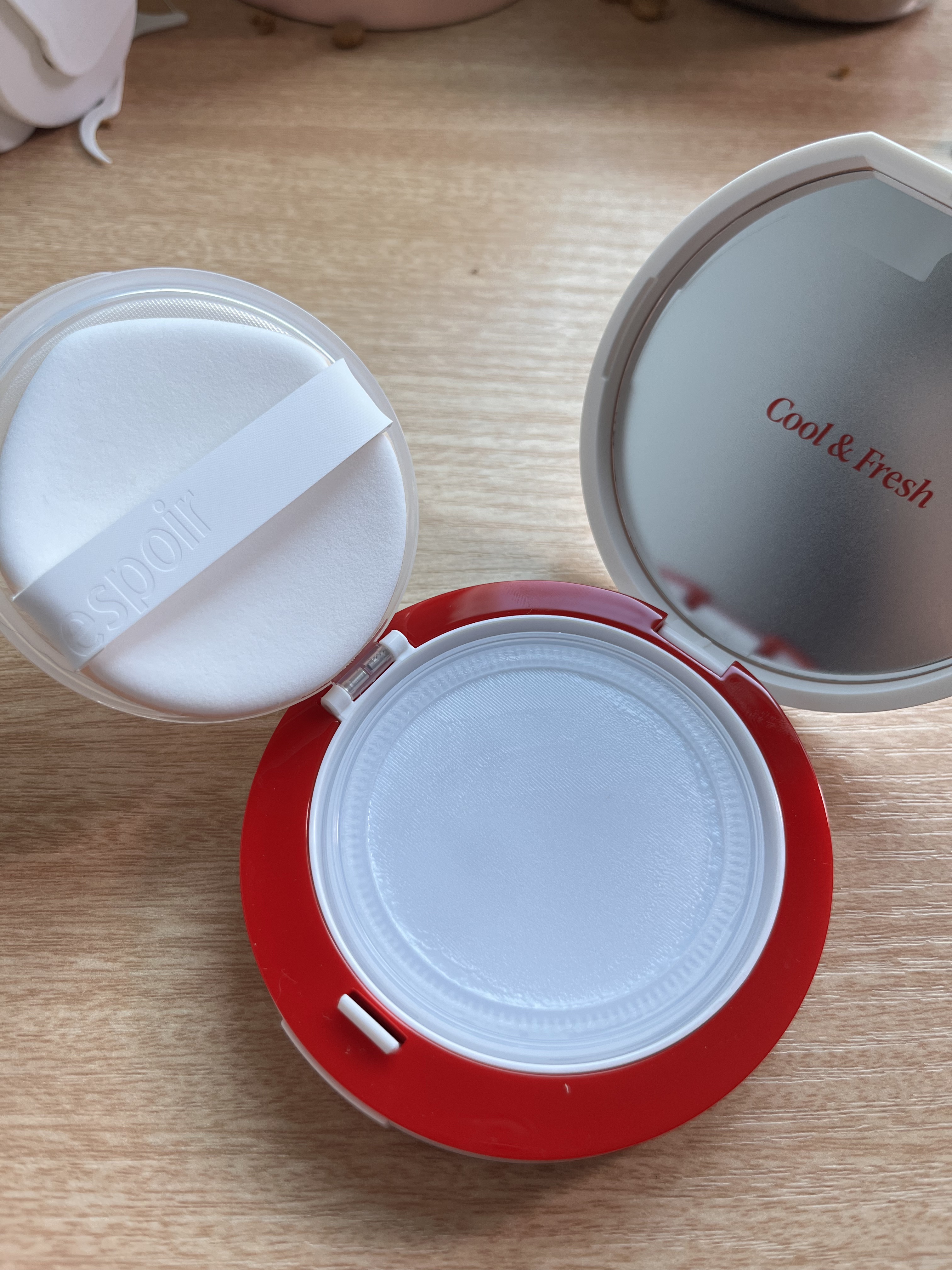 ビーベルベット セバムカットクッション/espoir/プレストパウダーを使ったクチコミ（1枚目）