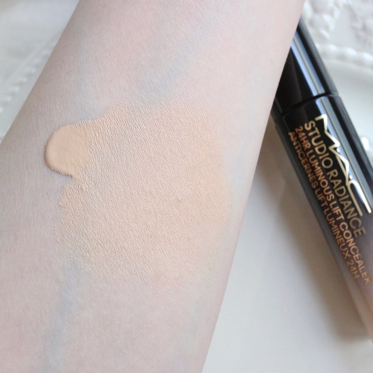 スタジオ ラディアンス 24 ルミナス コンシーラー/M・A・C/リキッドコンシーラーを使ったクチコミ(7枚目)
