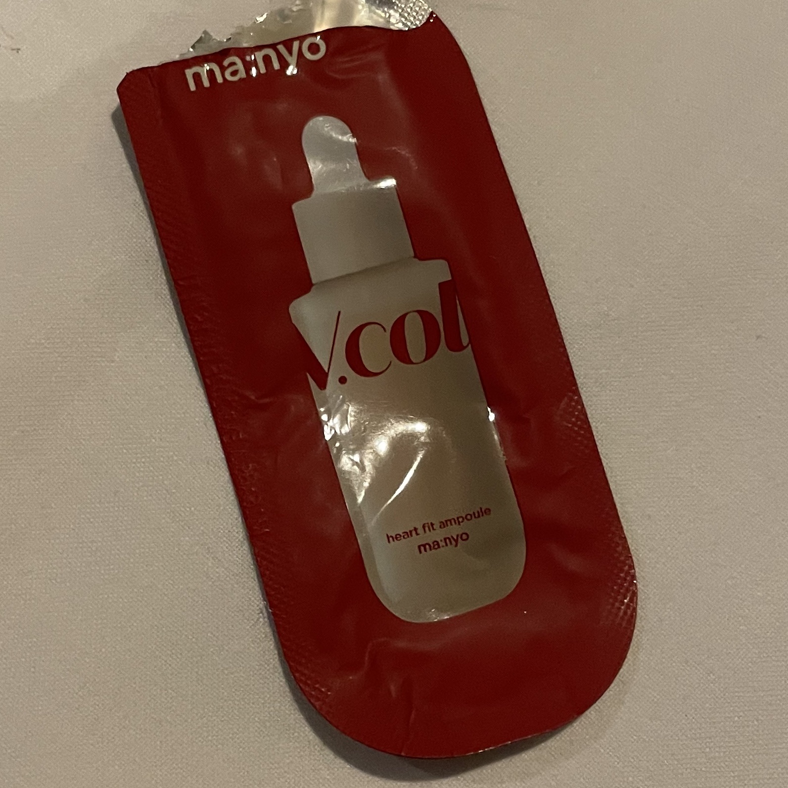 Vコラーゲン ハートフィットアンプル/manyo/美容液を使ったクチコミ（1枚目）