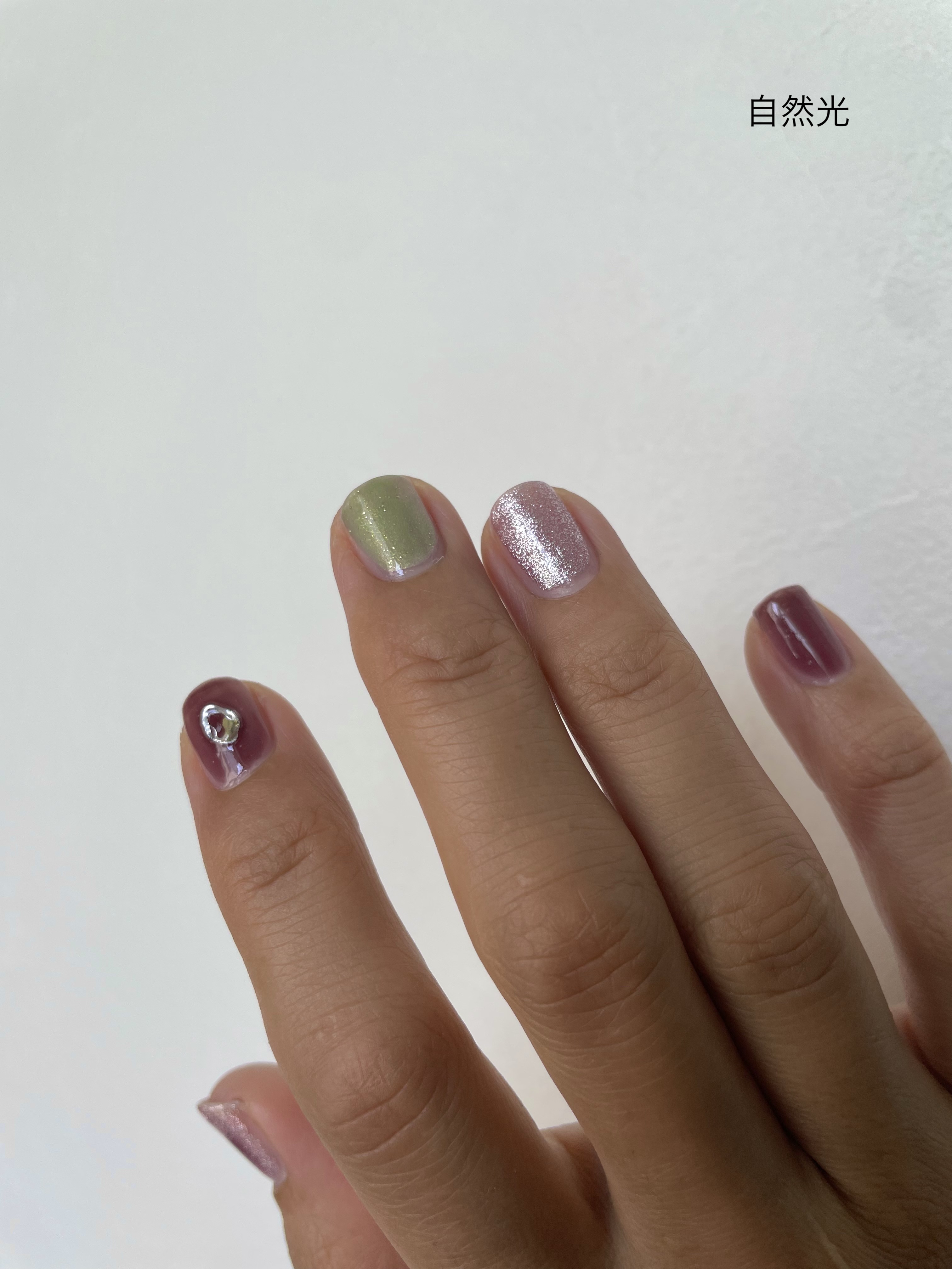 カラフルネイルズ/キャンメイク/マニキュアを使ったクチコミ（2枚目）