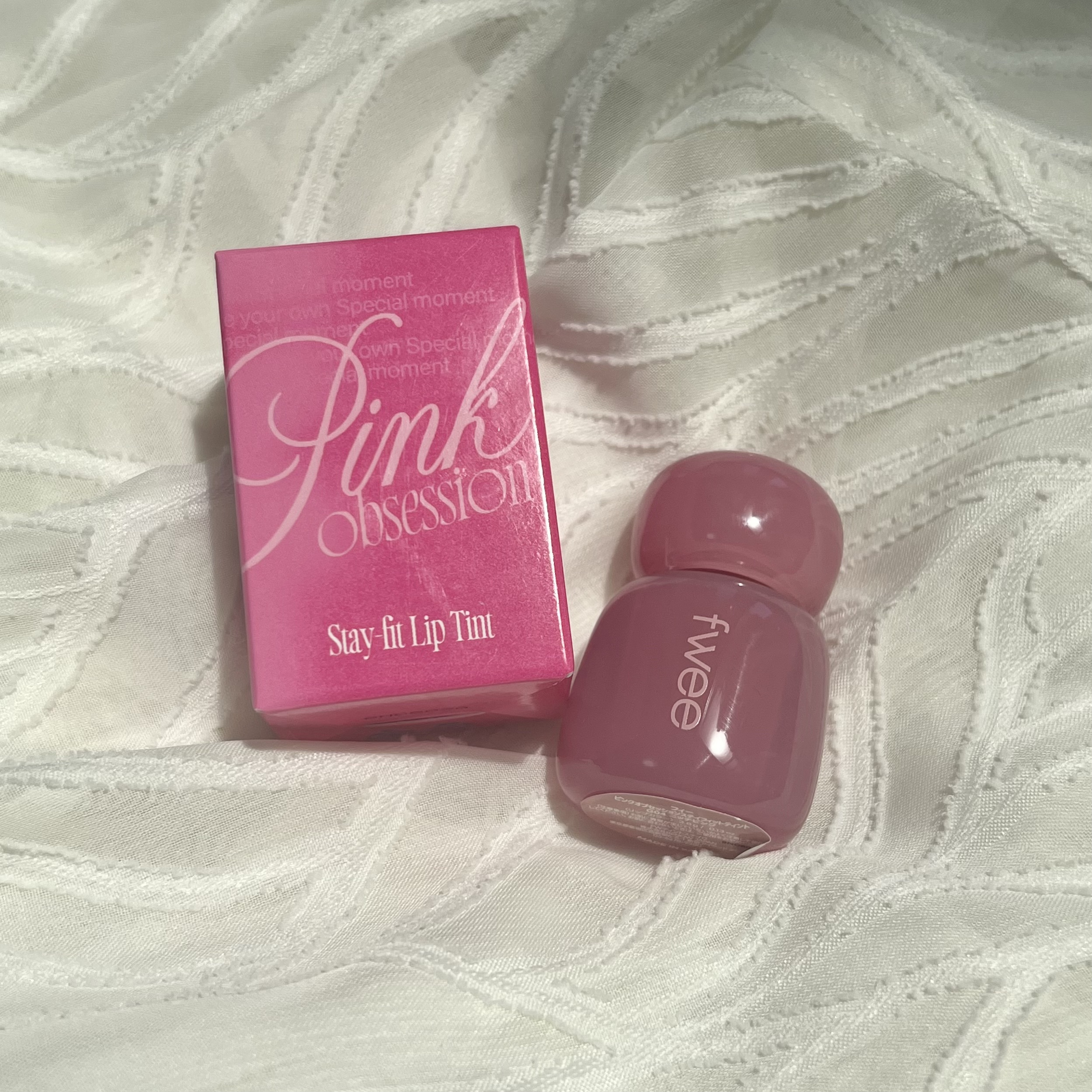 フィー ピンクオブセッションステイフィットティント/fwee/リップティントを使ったクチコミ（1枚目）